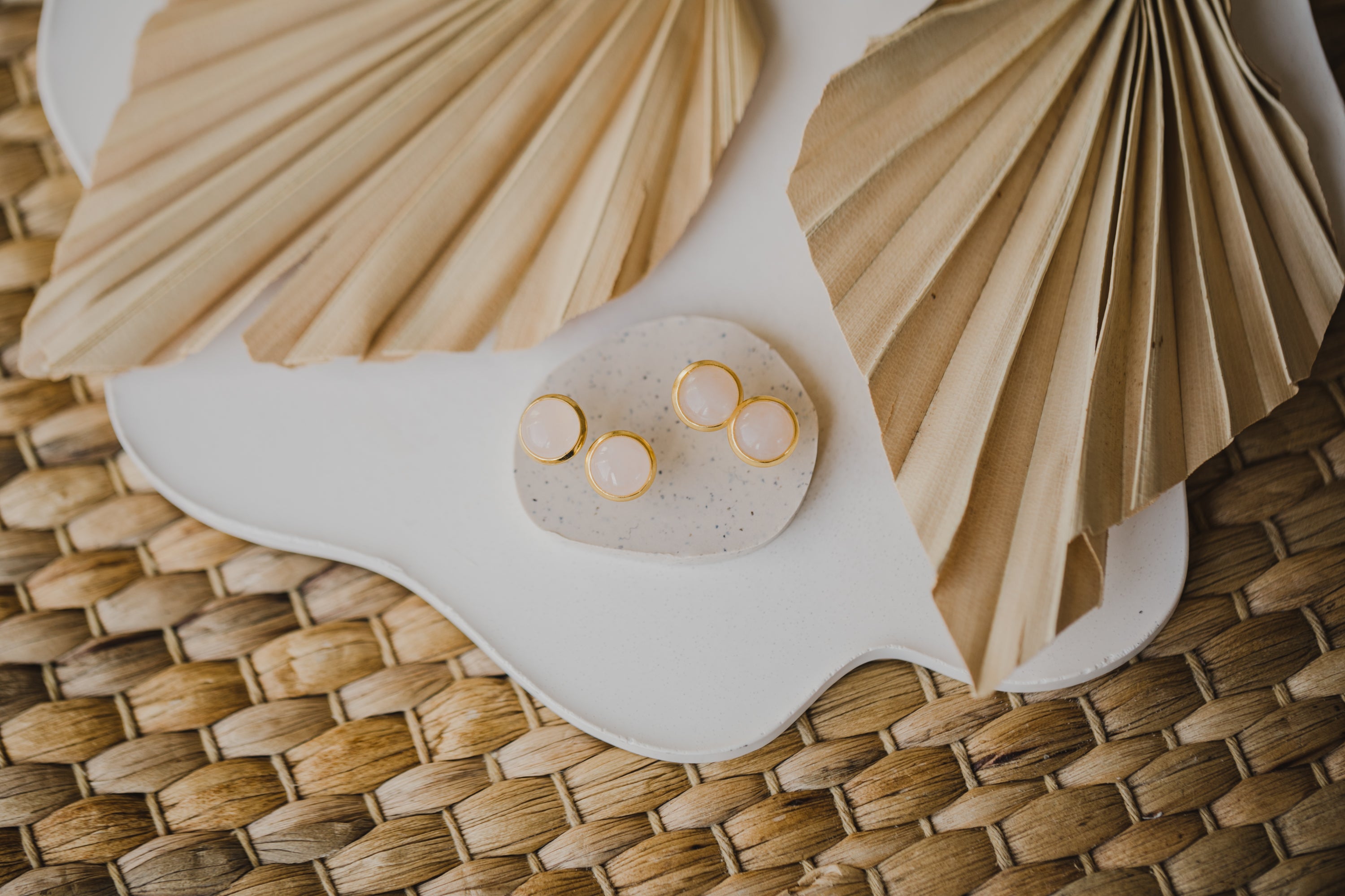 pink rose quartz gemstone stud earrings (8 mm)