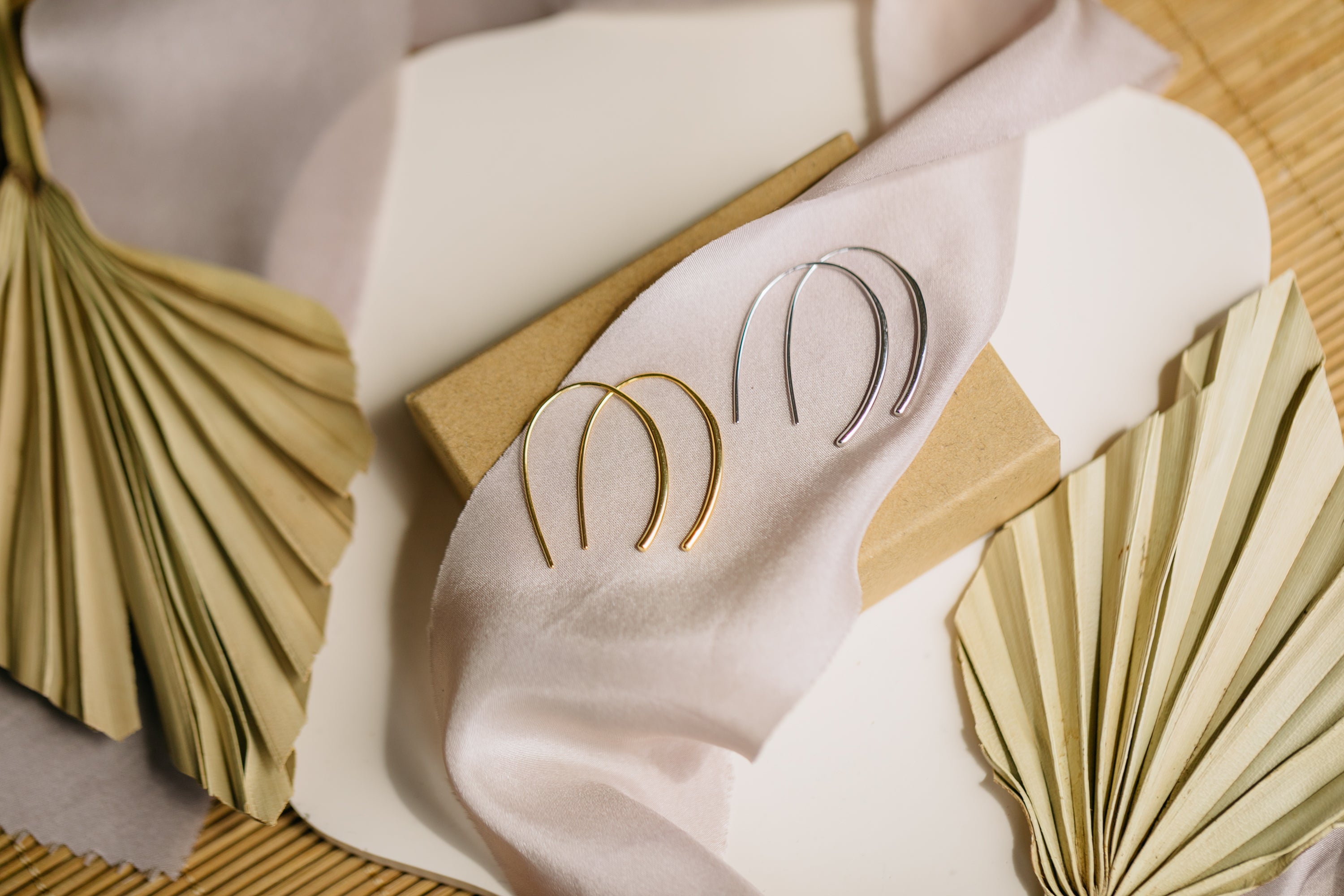 Bogen Ohrringe aus 925 Sterling Silber