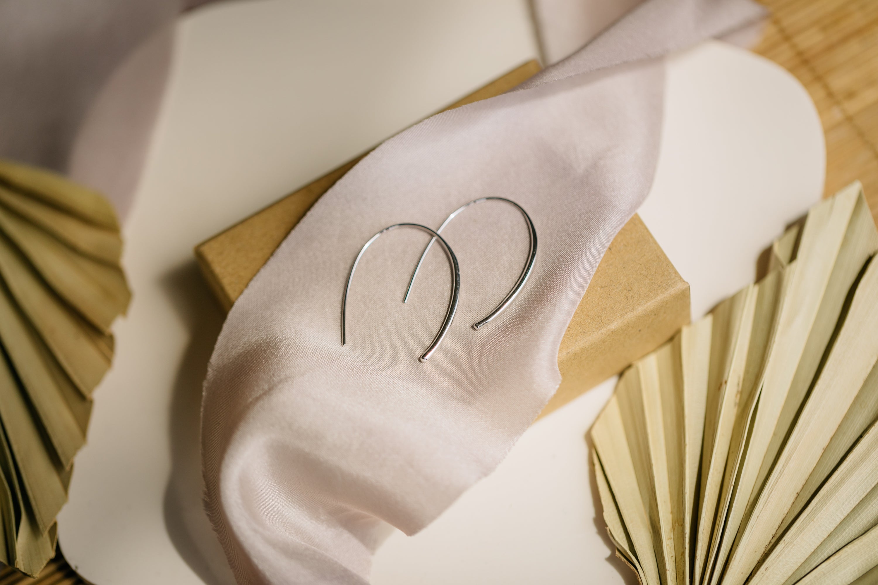 Bogen Ohrringe aus 925 Sterling Silber