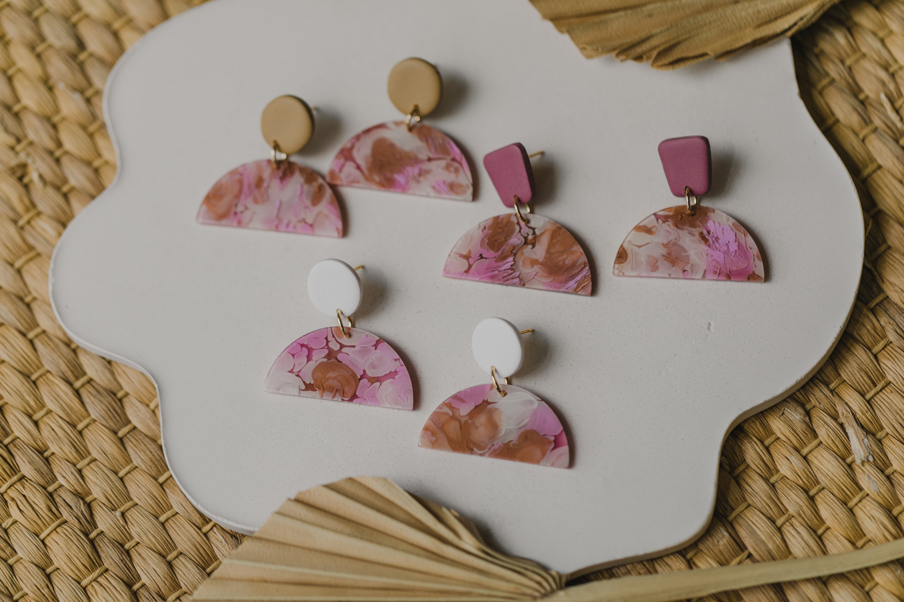 pink-braune Statement Ohrringe