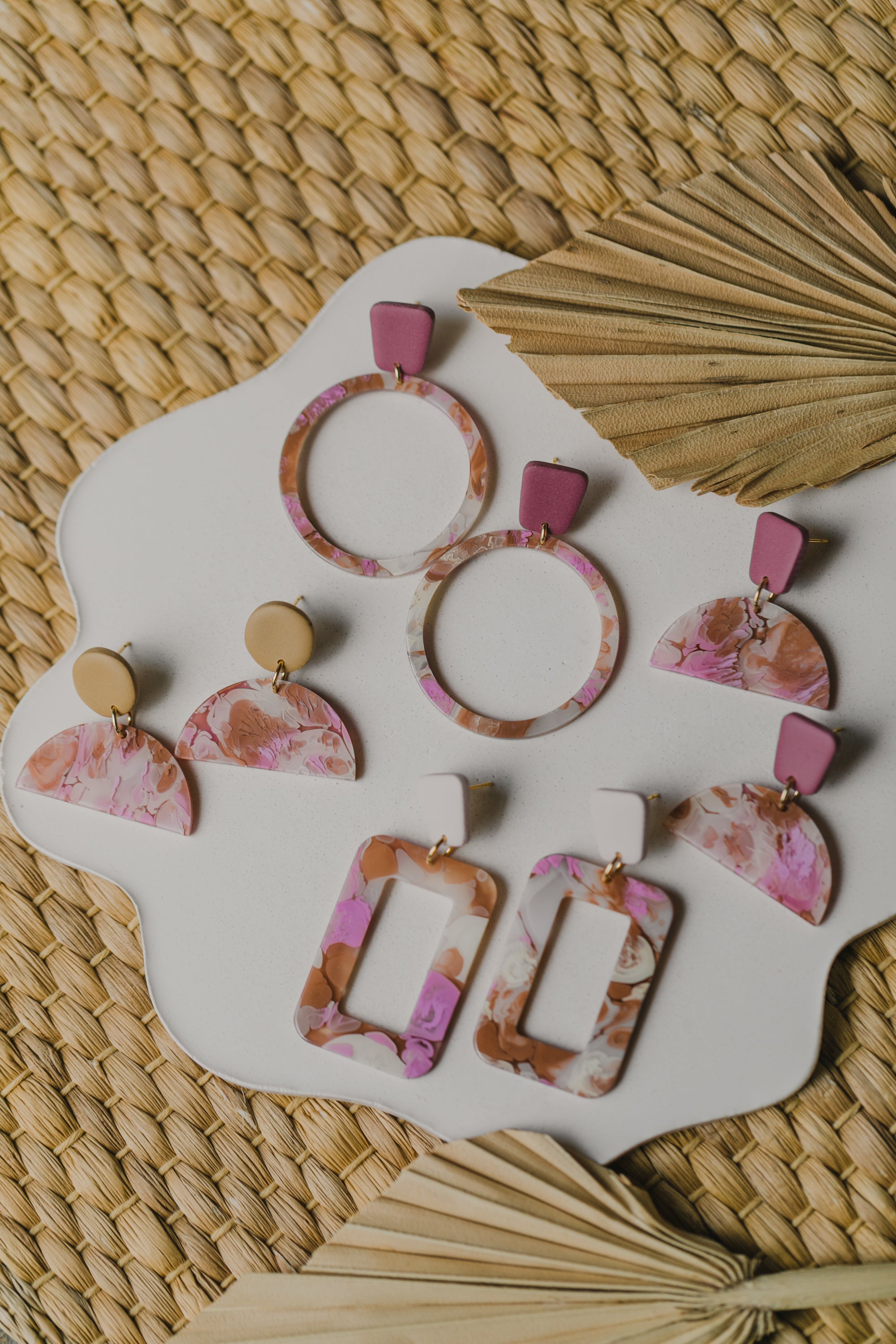 große runde leichte pink braune Ohrringe