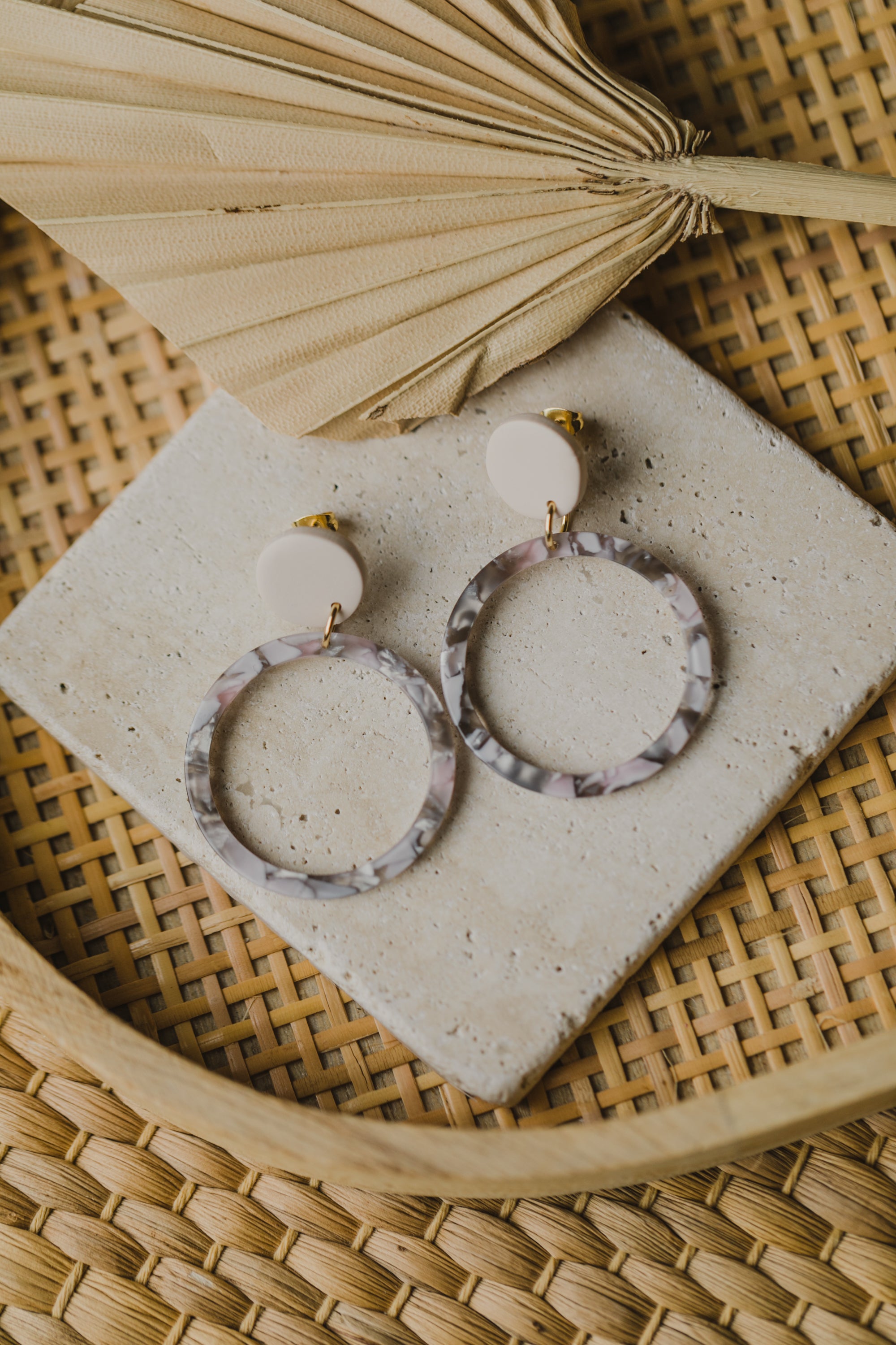 große runde rosa graue Kreis Ohrringe