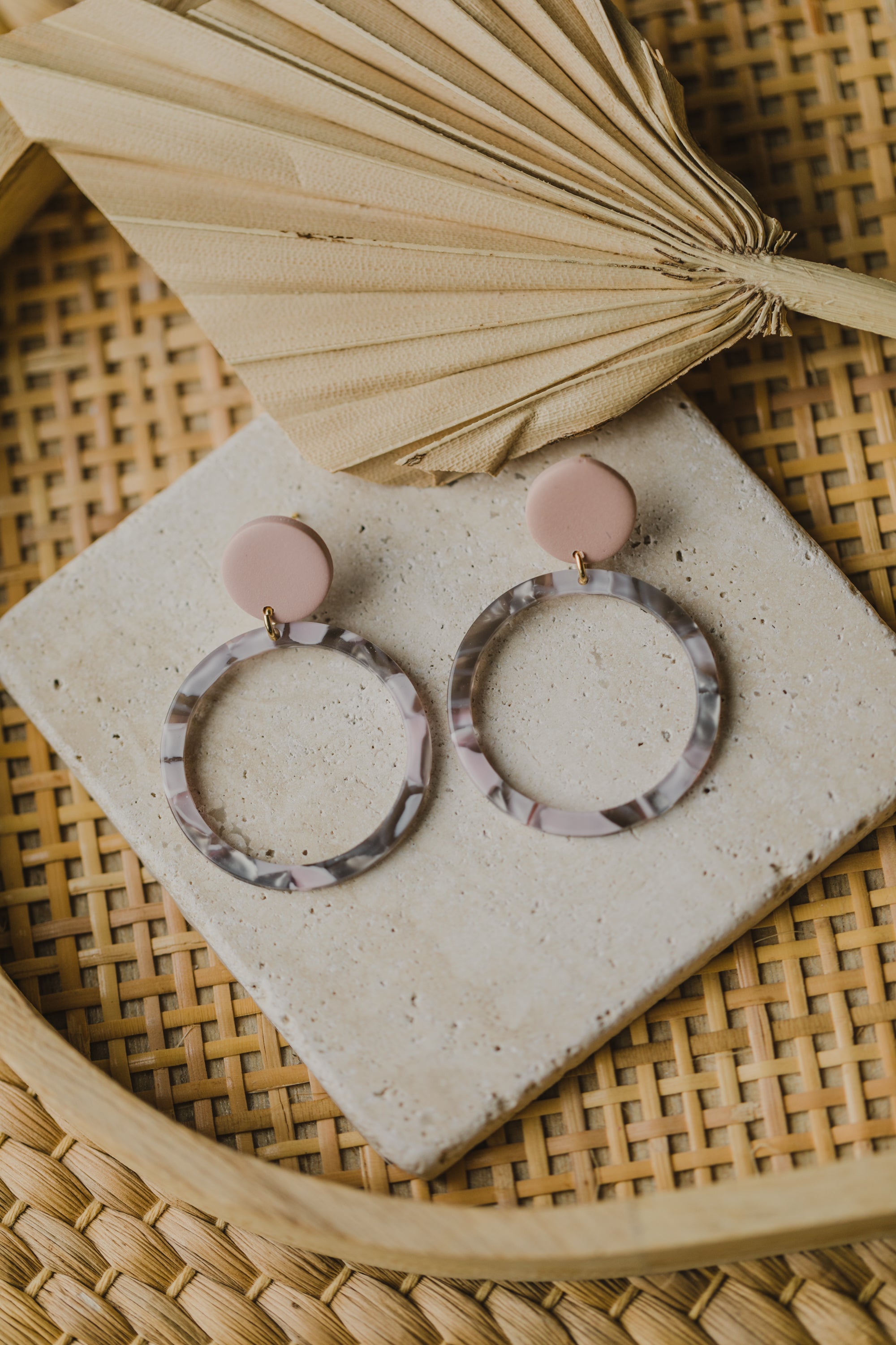 große runde rosa graue Kreis Ohrringe