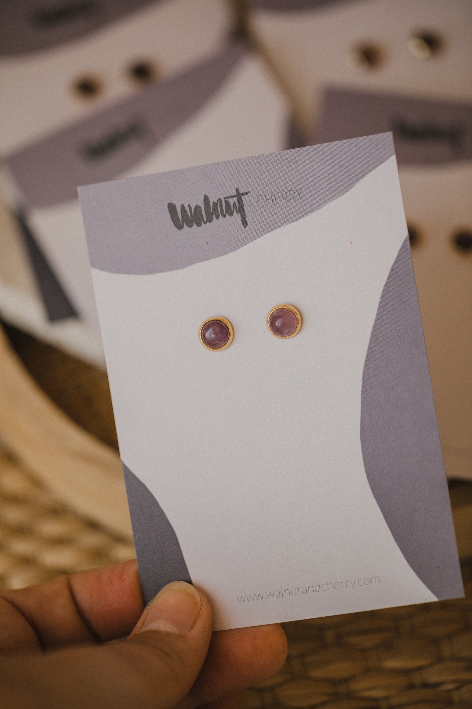 purple amethyst gemstone stud earrings (6 mm)