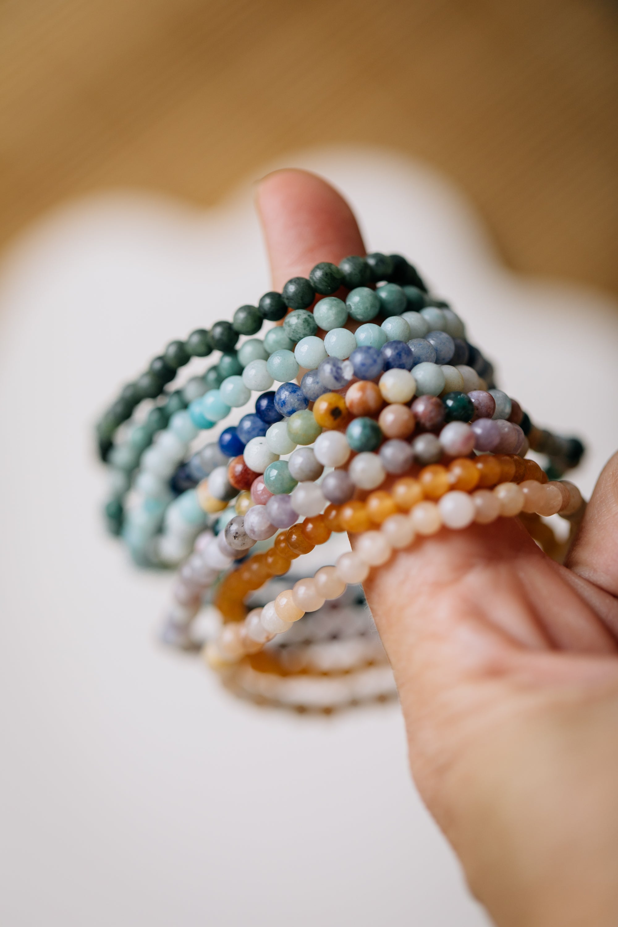 Armband mit apricot Aventurin Edelstein Perlen