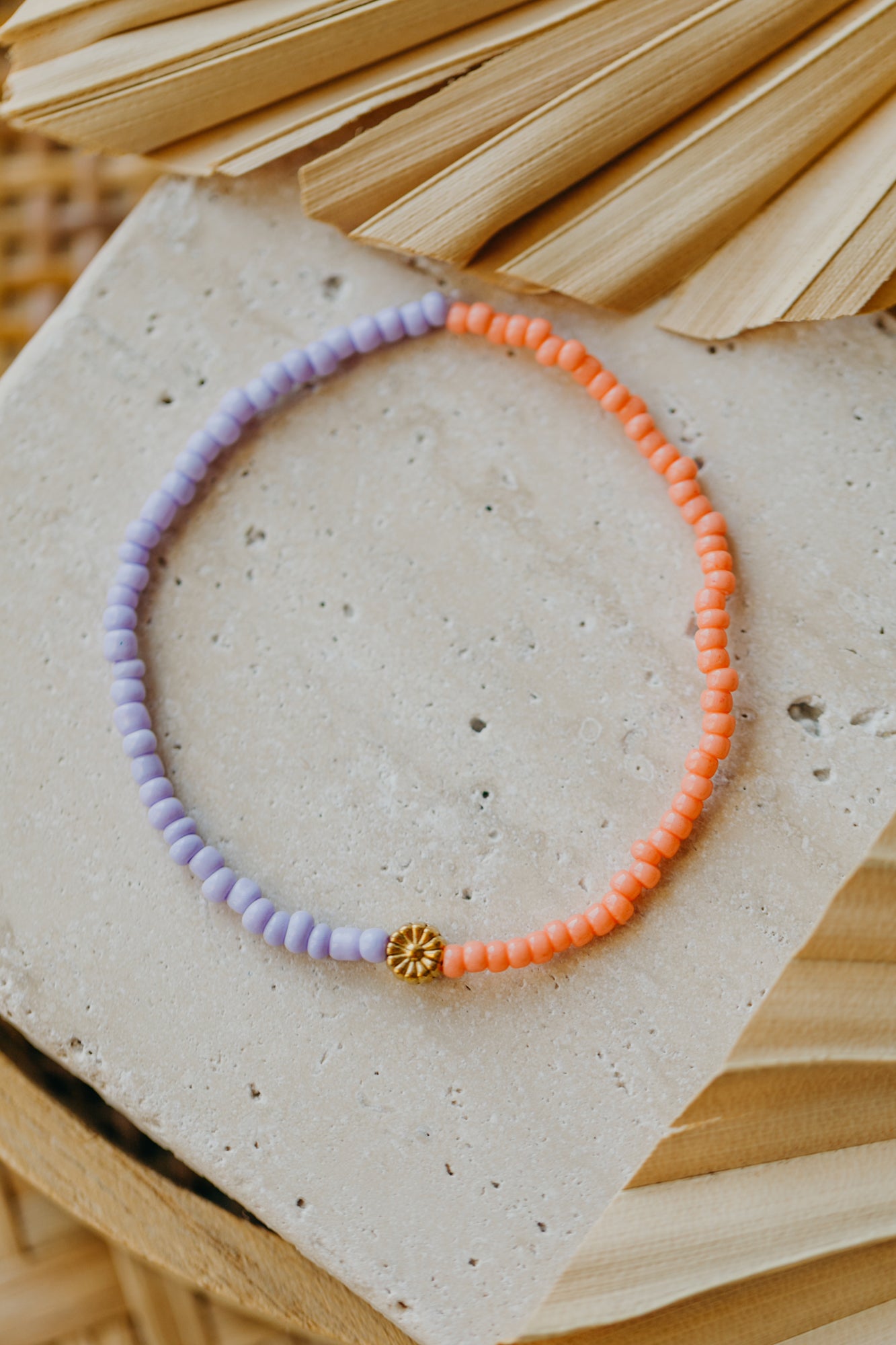 BLUME - zweifarbiges Armband mit Miyuki Glasperlen - helles lila & koralle