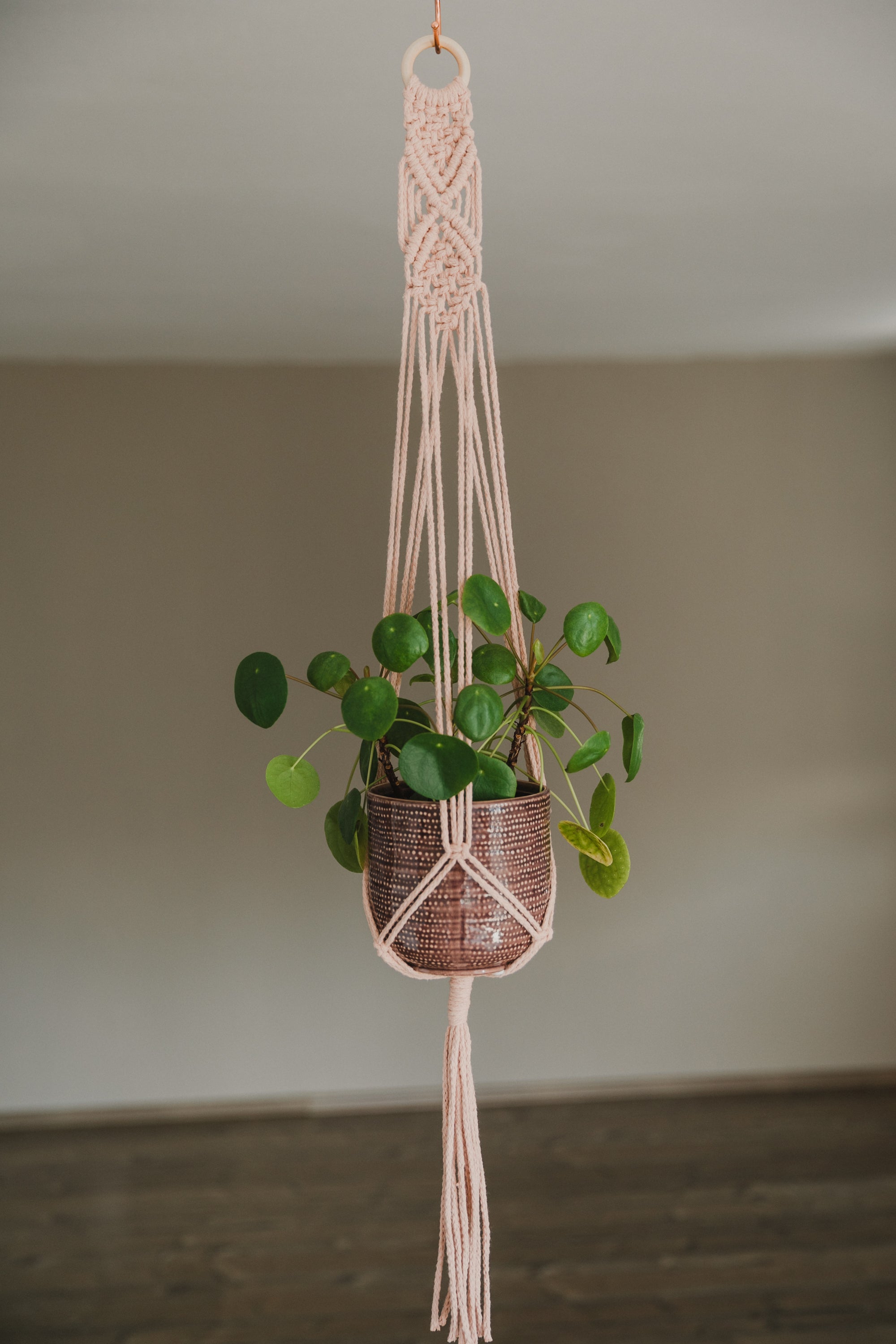 Macrame hanging basket in different colors