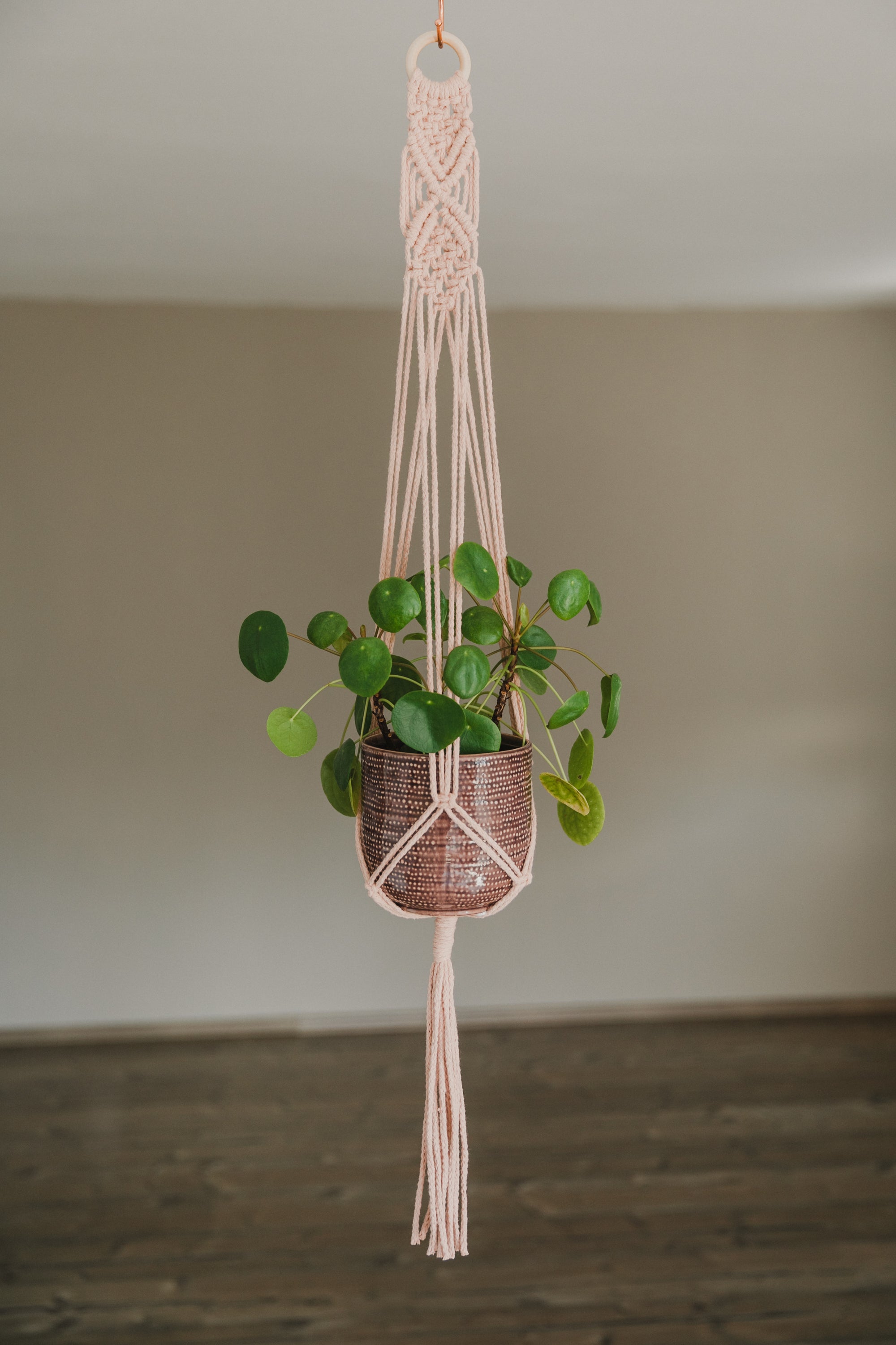 Macrame hanging basket in different colors