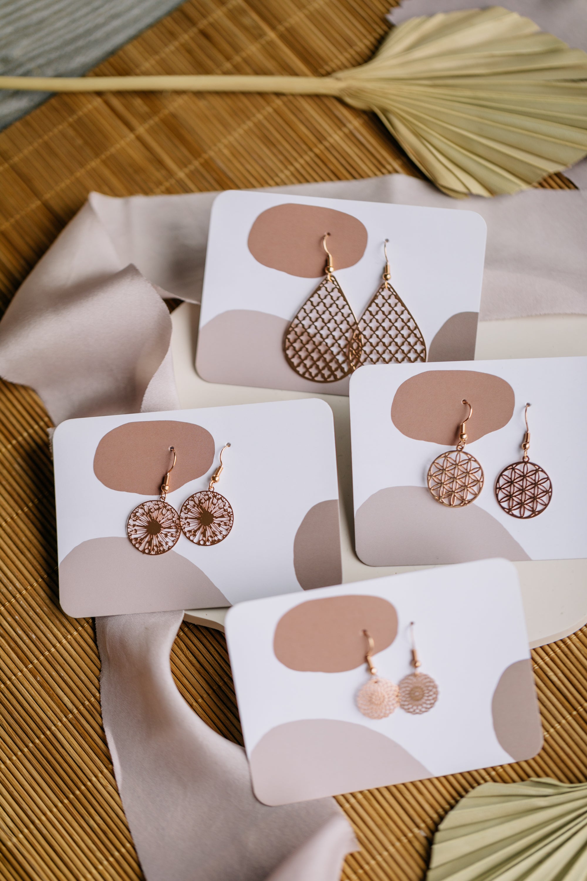 fringe earrings made of brass