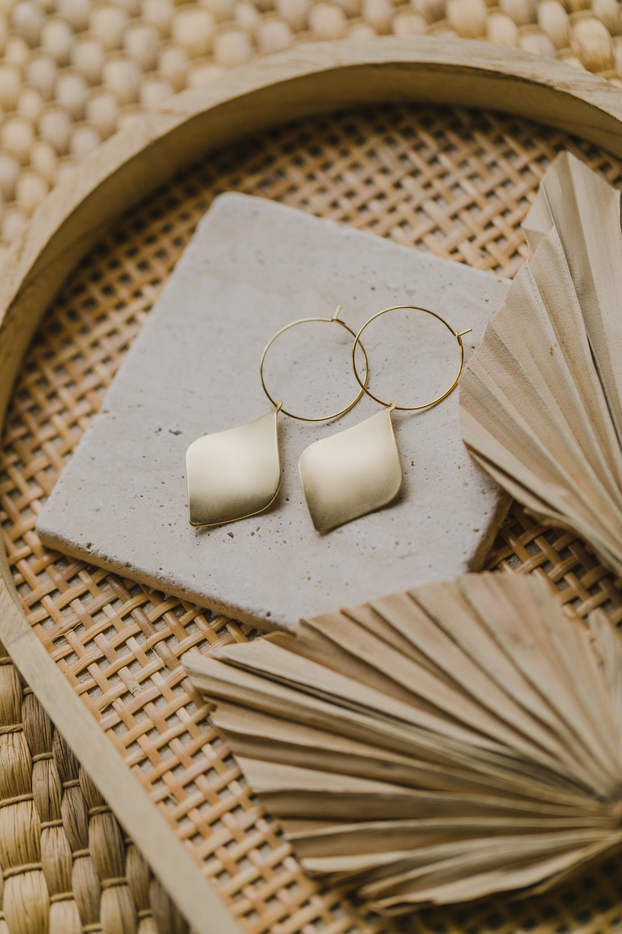 Creolen mit Anhänger Raute