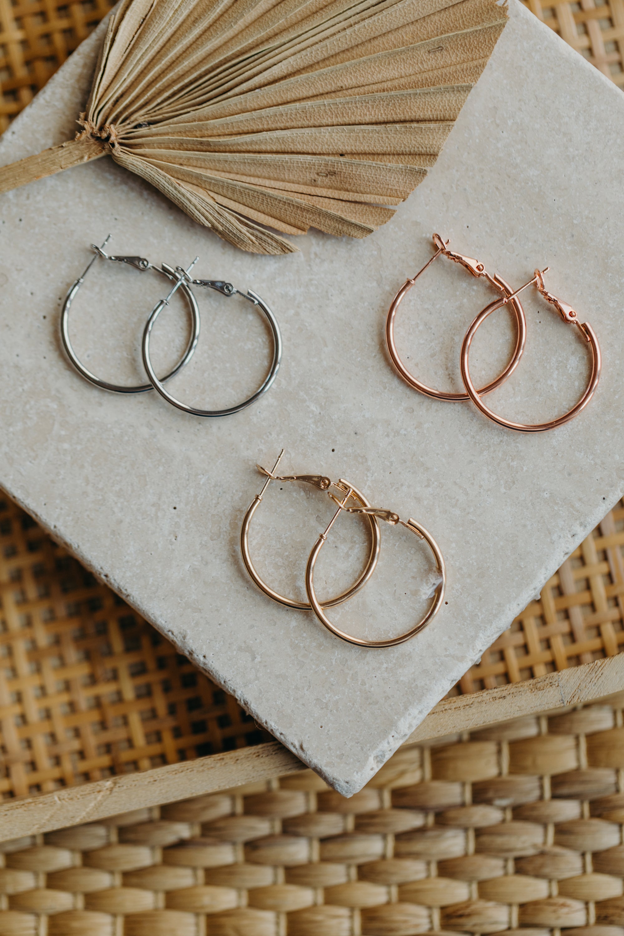 round open hoop earrings