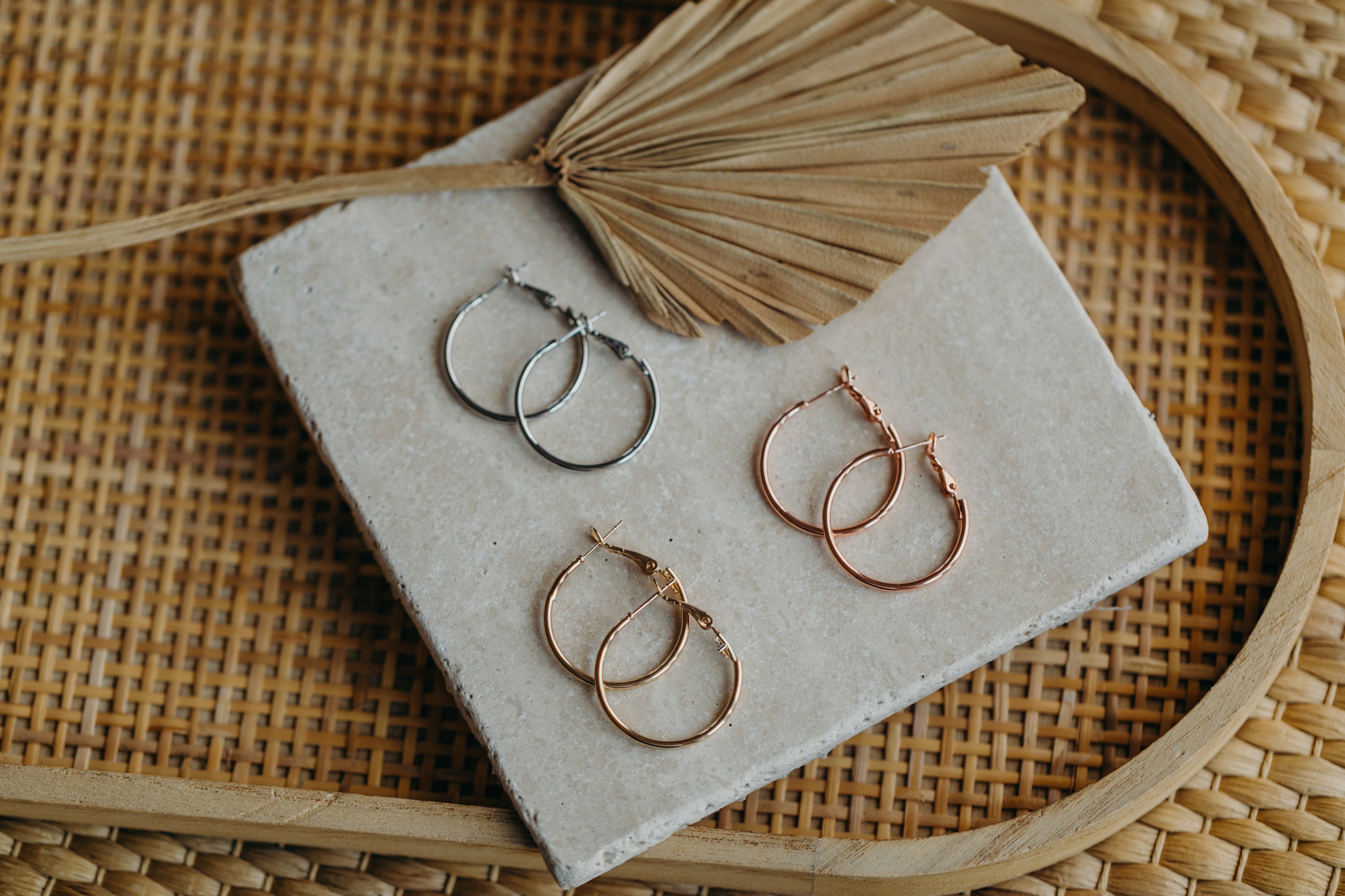 round open hoop earrings
