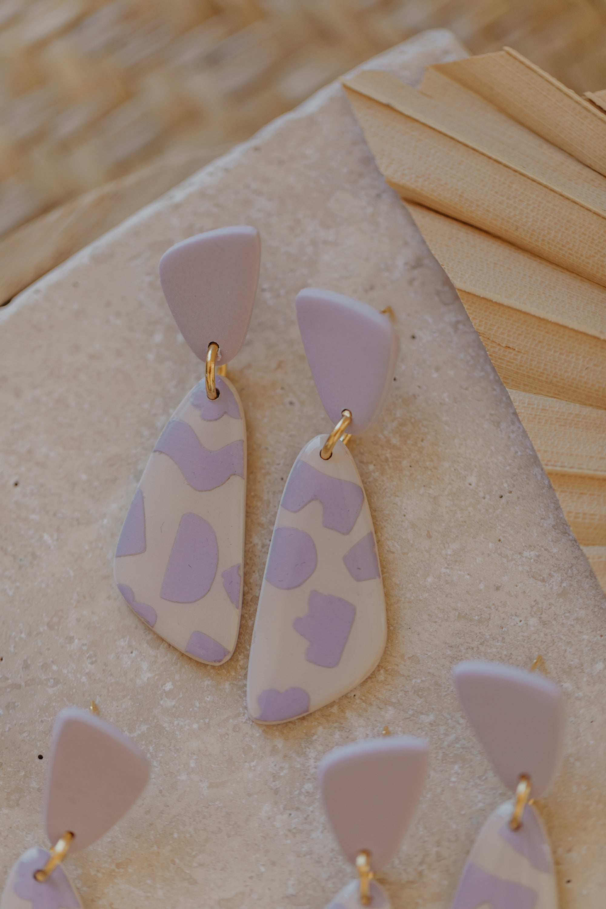 YUNA - small round earrings made of polymer clay in bright colors