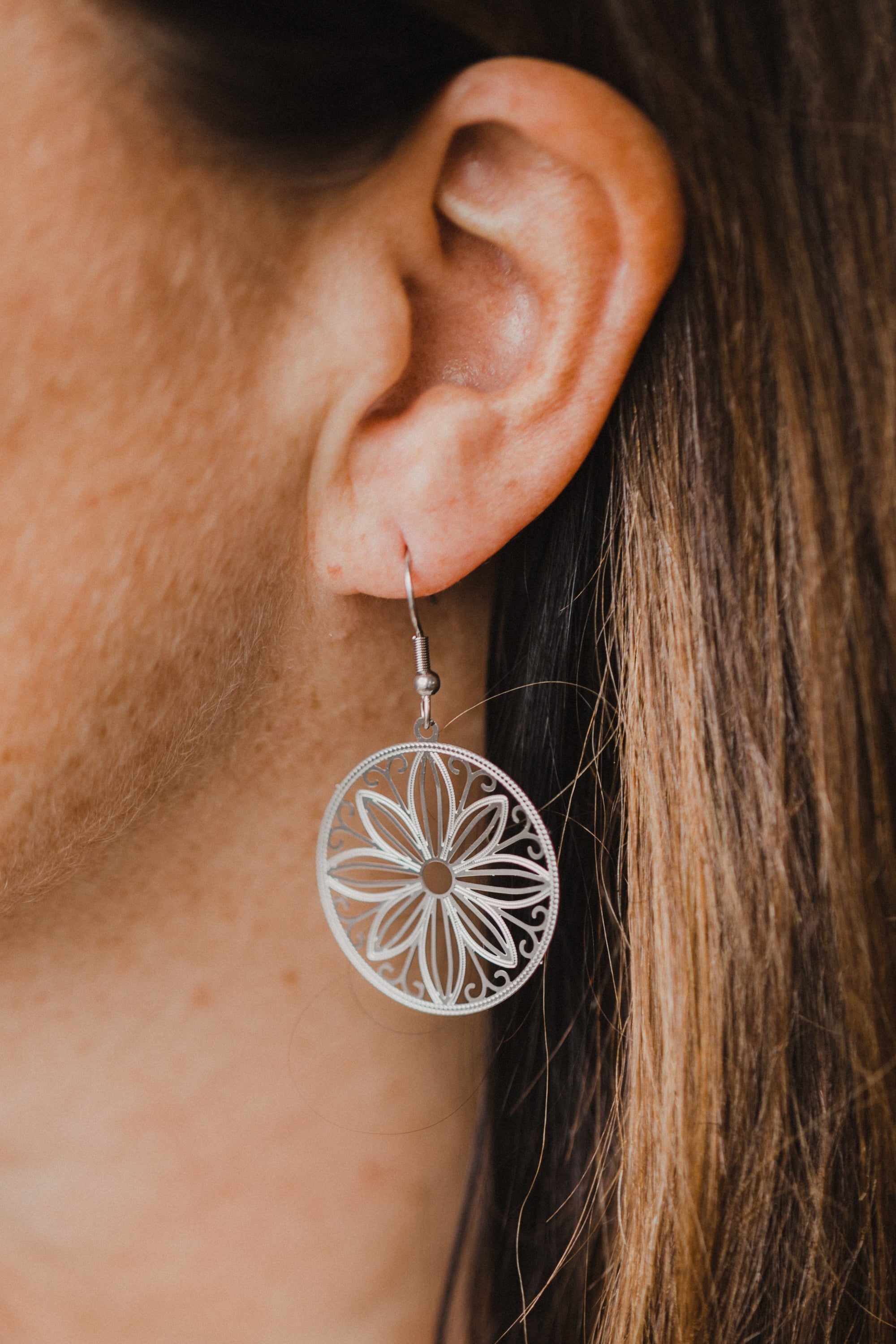 fringe earrings made of brass