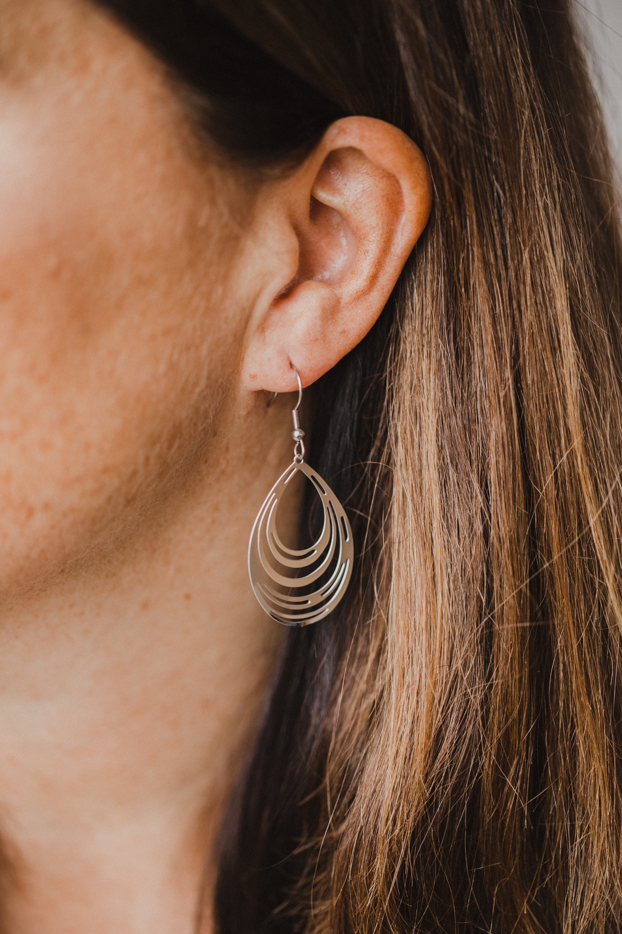 fringe earrings made of brass