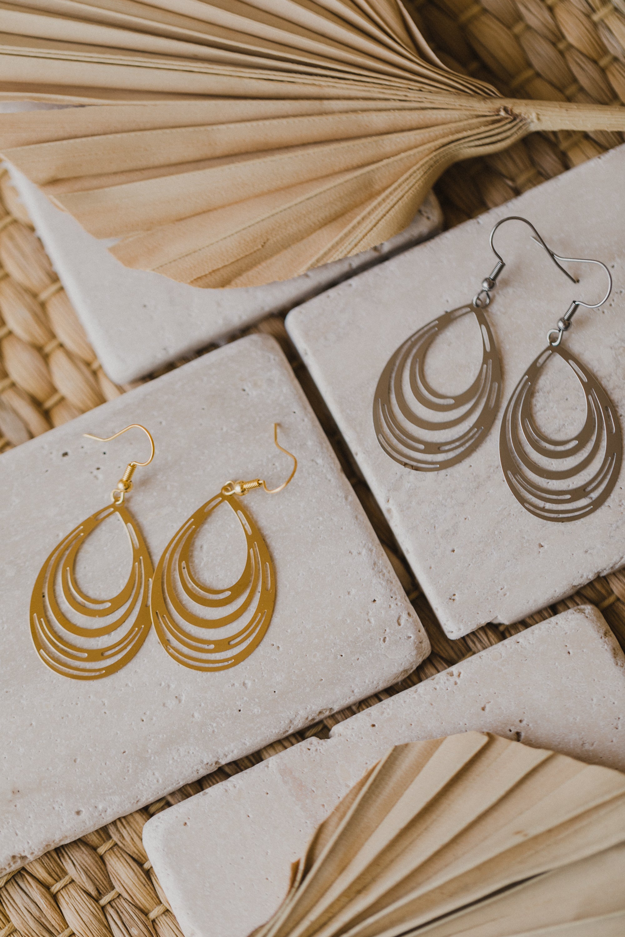 fringe earrings made of brass