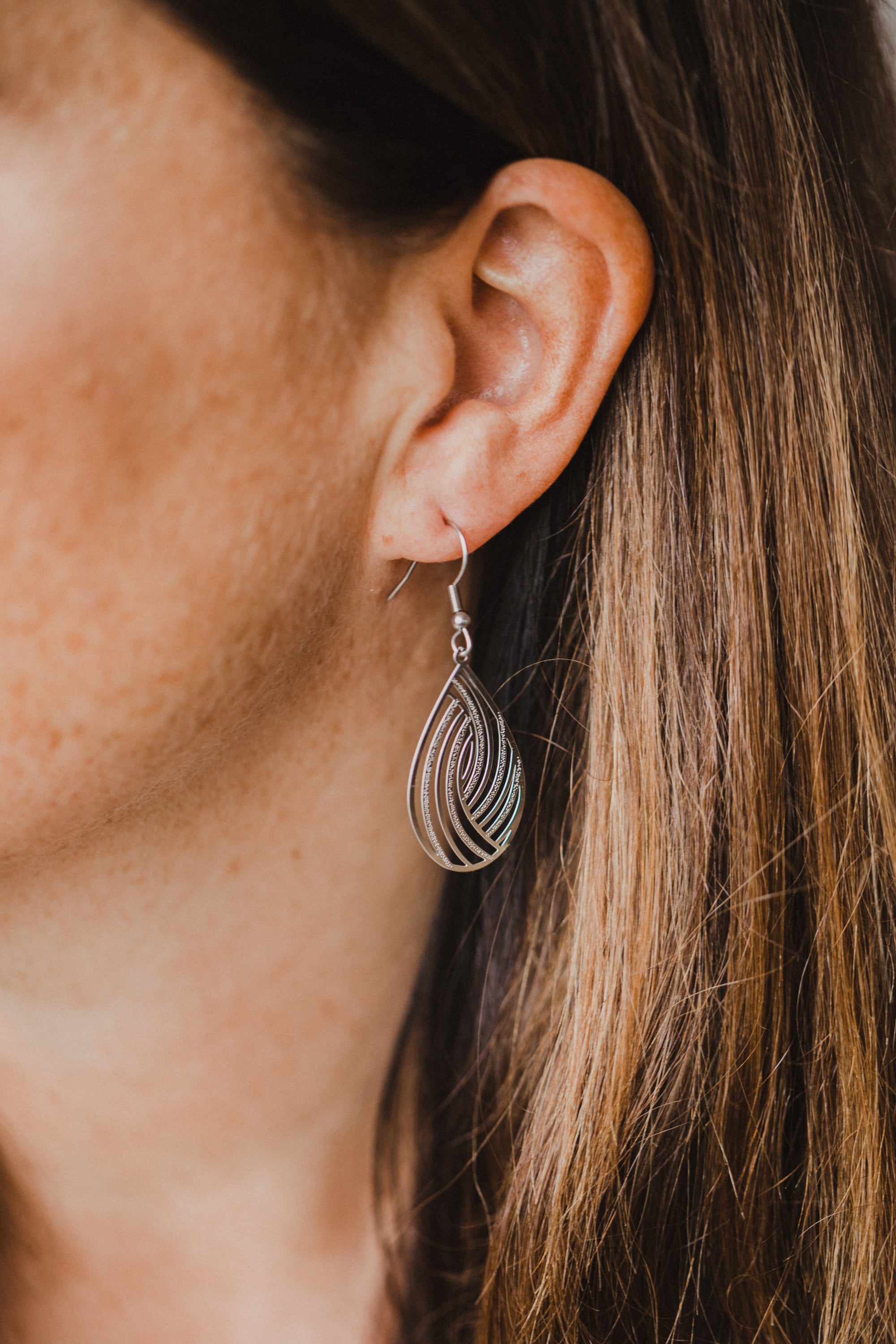 fringe earrings made of brass