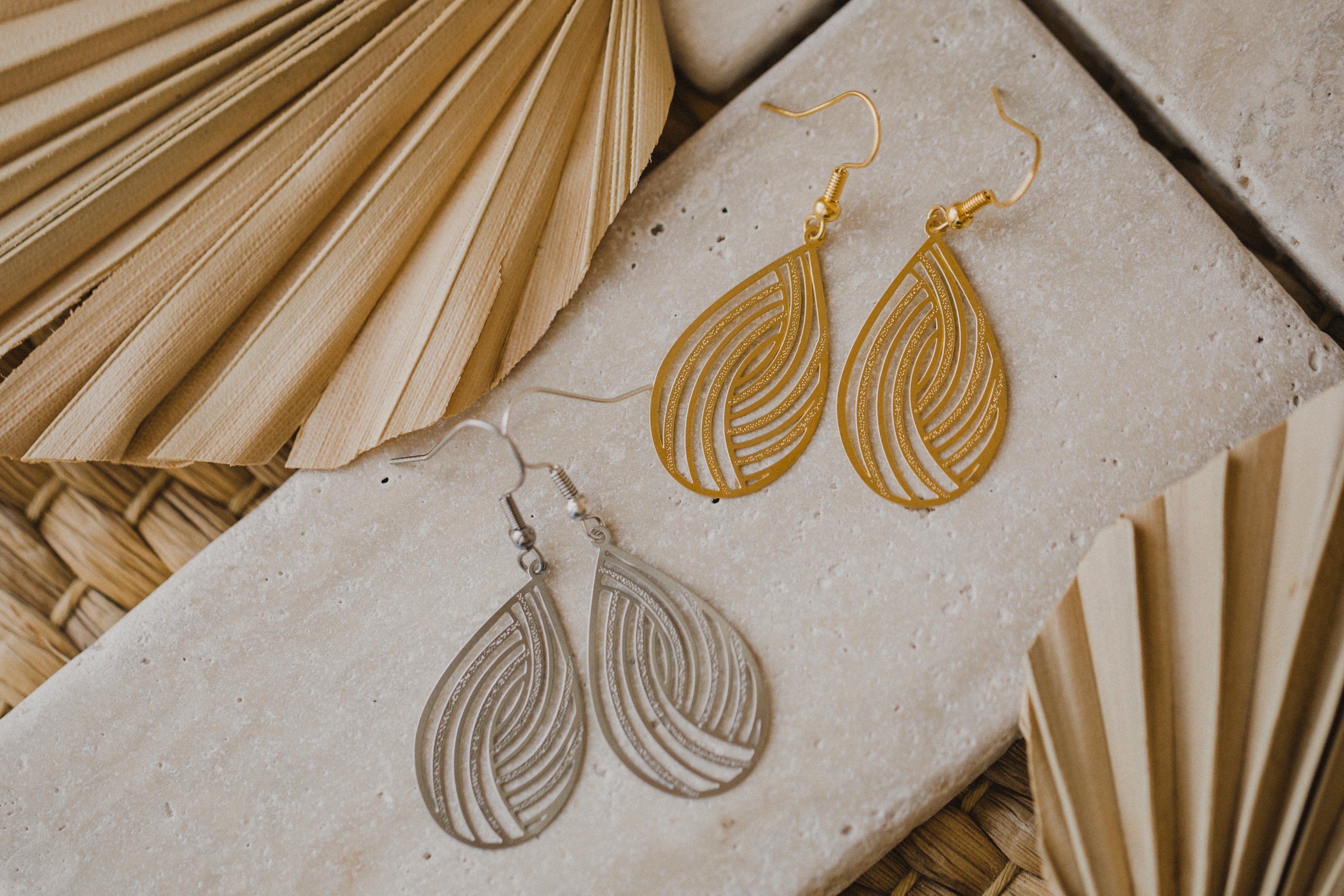 fringe earrings made of brass