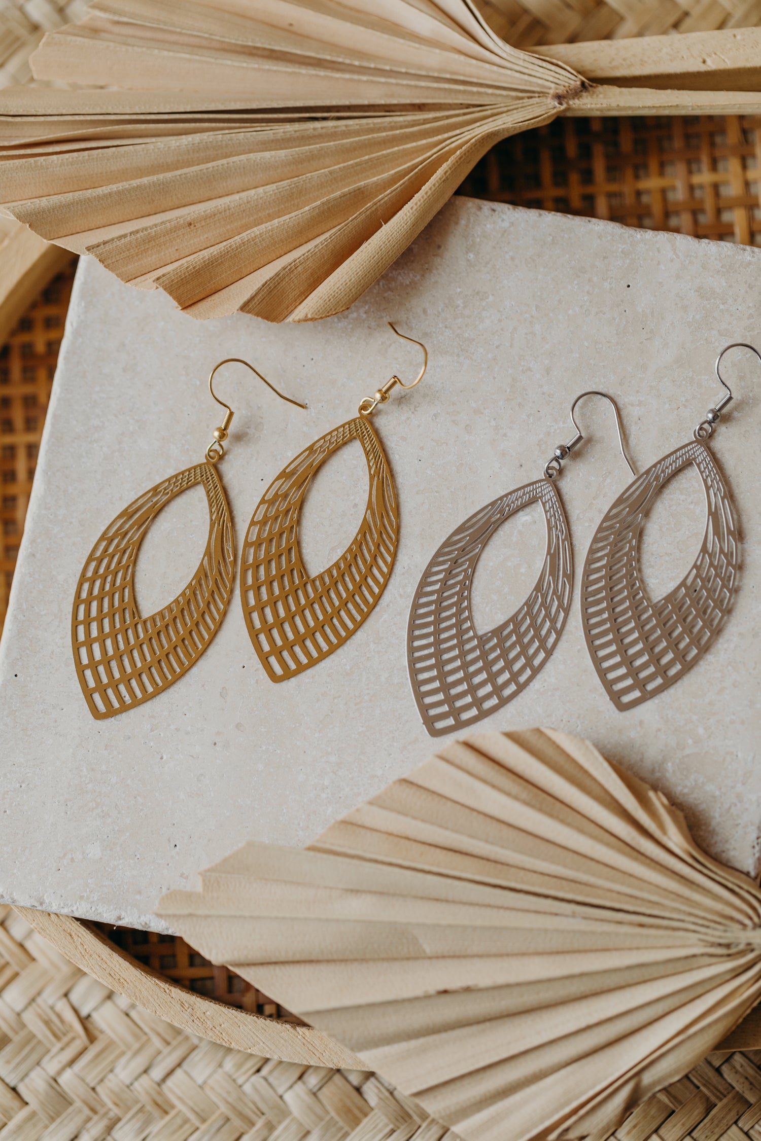 große Blatt Ohrringe aus Edelstahl