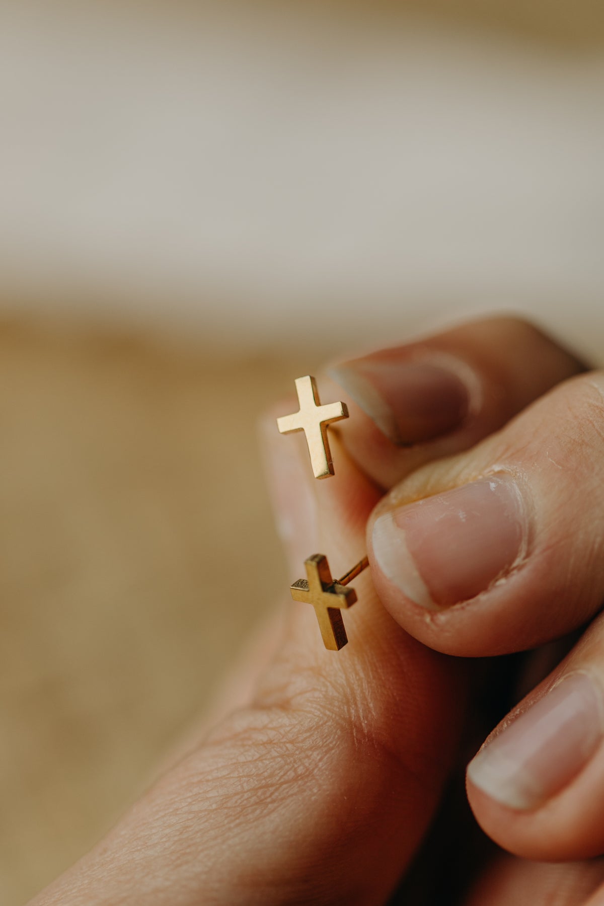 Ohrstecker Kreuz
