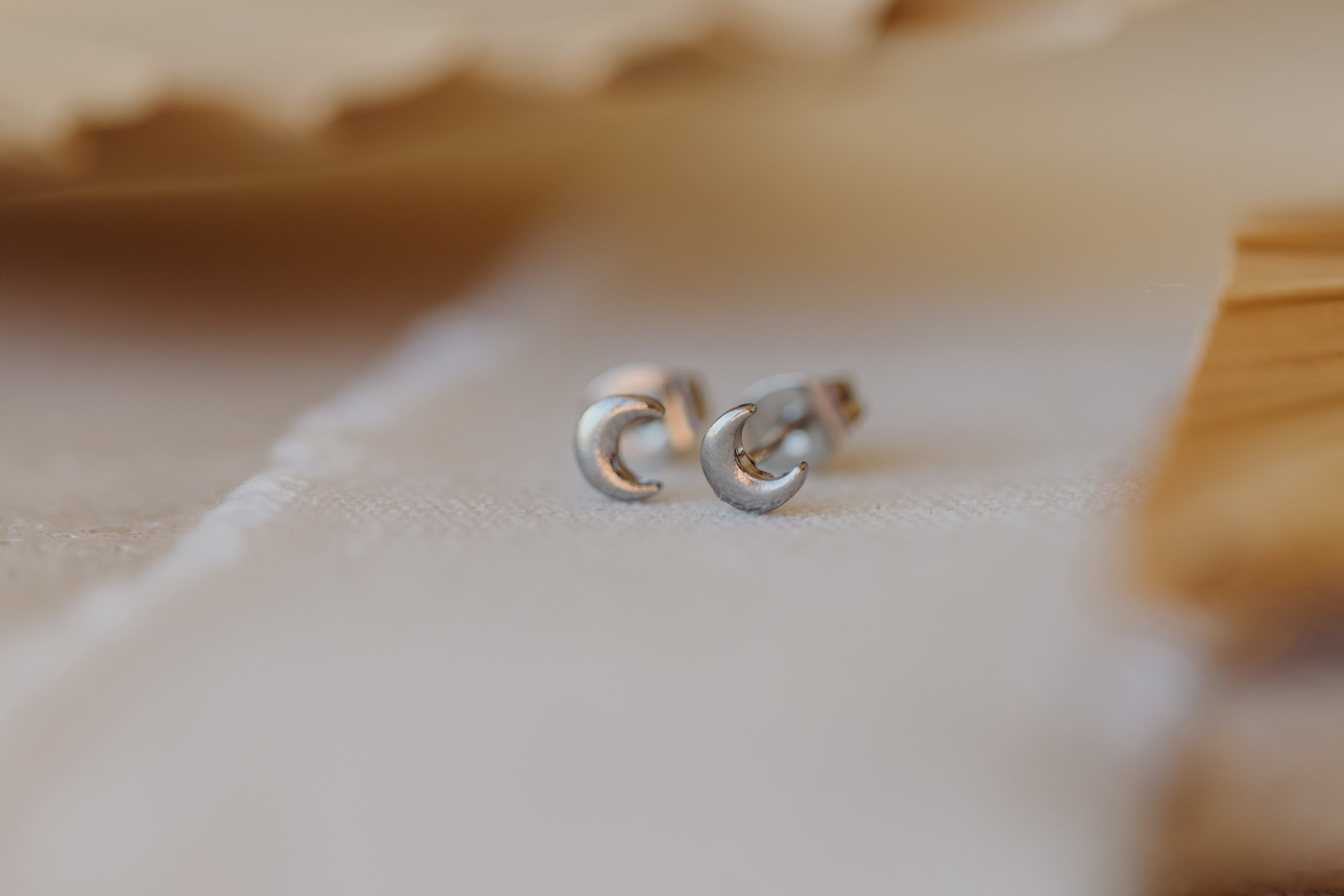 Stud Earrings Mini Silver Crescent