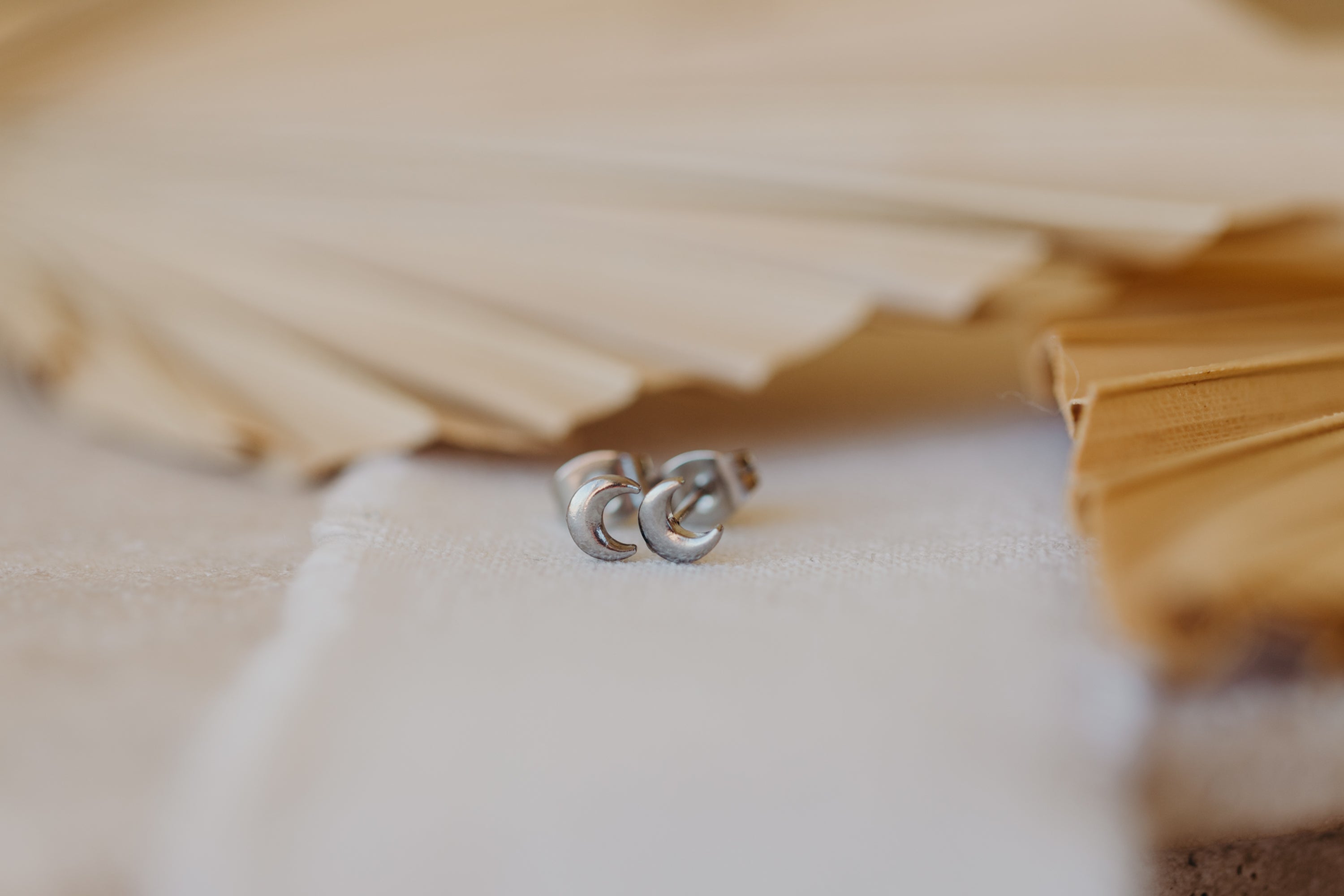 Stud Earrings Mini Silver Crescent