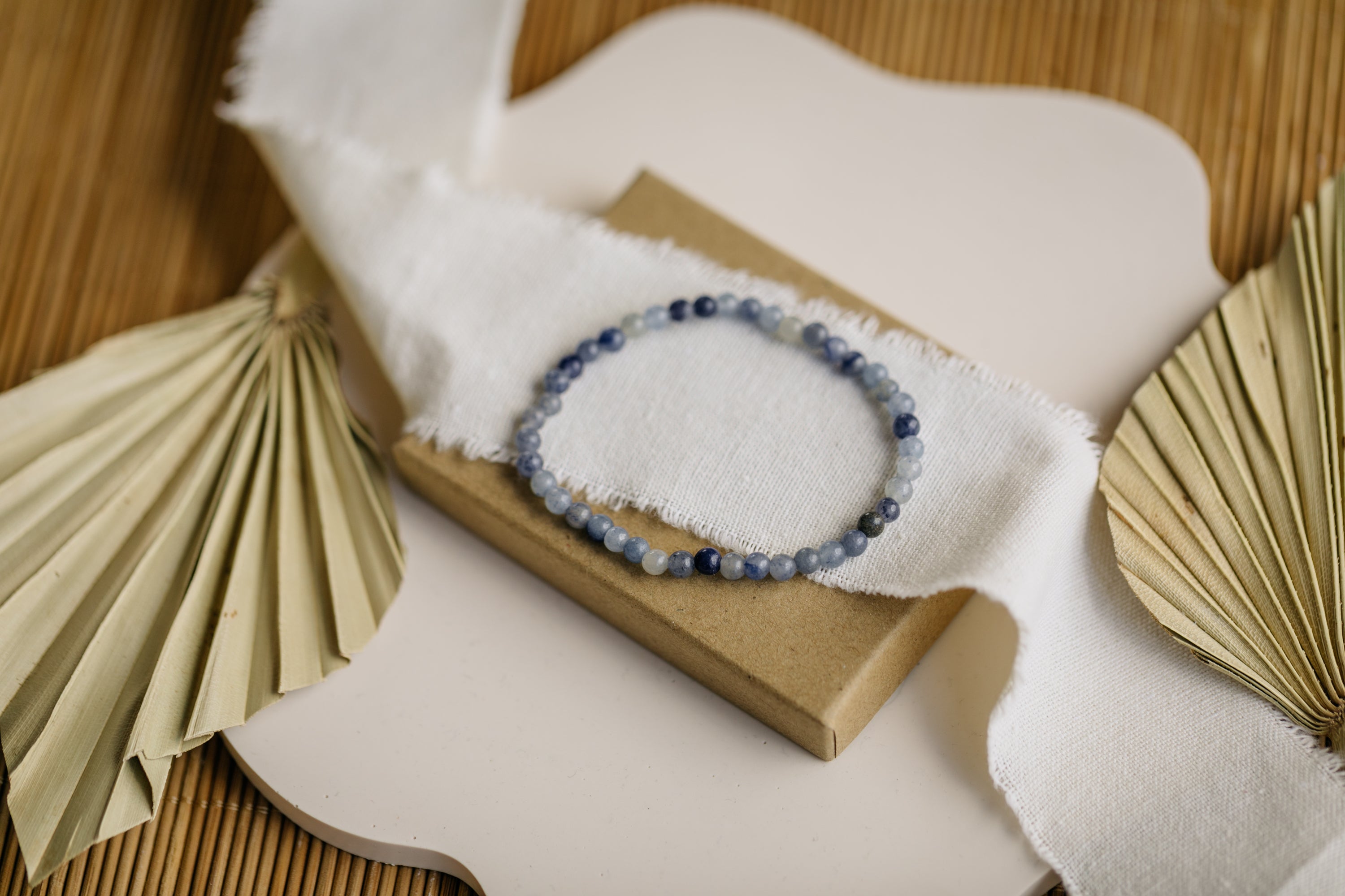 Armband mit blauen Aventurin Edelstein Perlen
