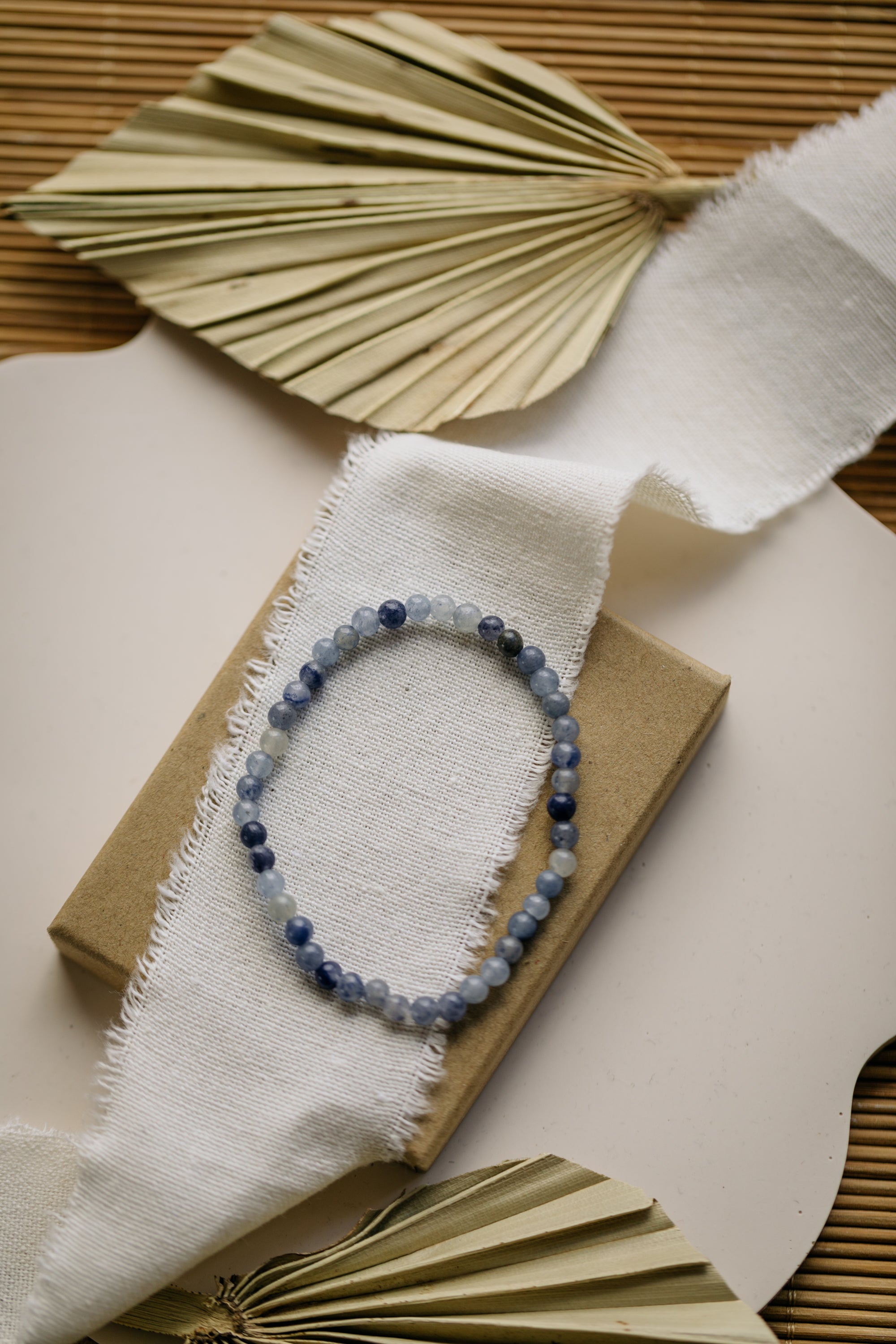 Armband mit blauen Aventurin Edelstein Perlen