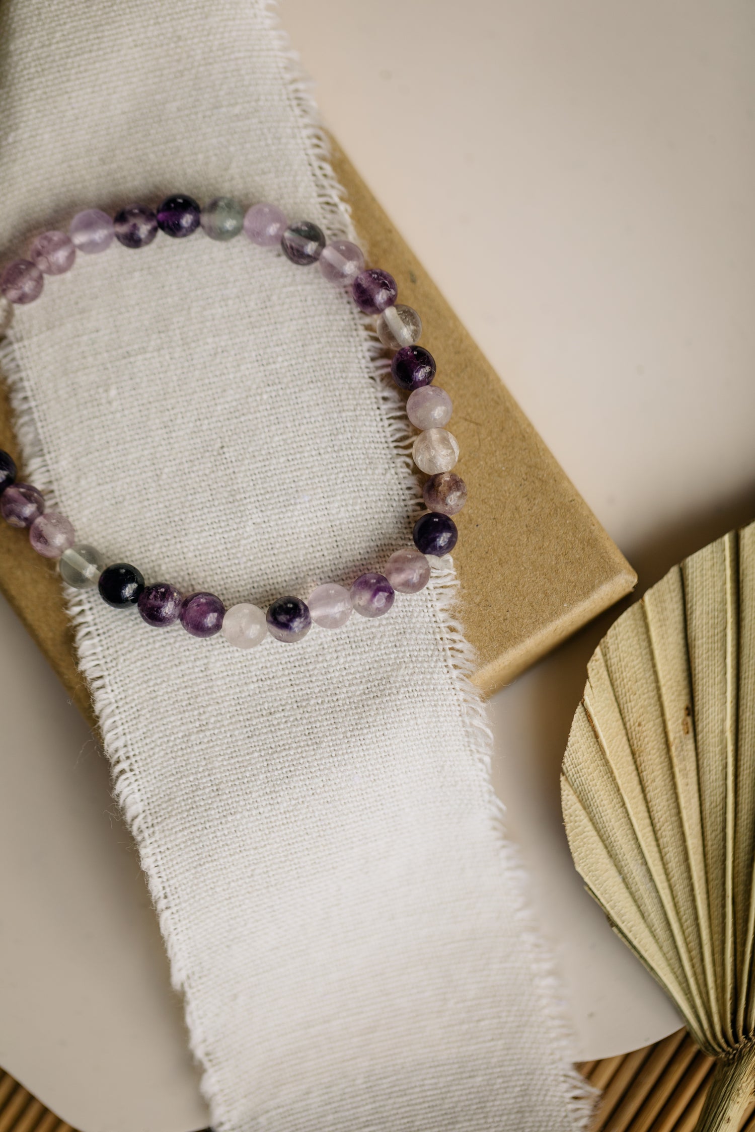 Bracelet with purple fluorite gemstone beads
