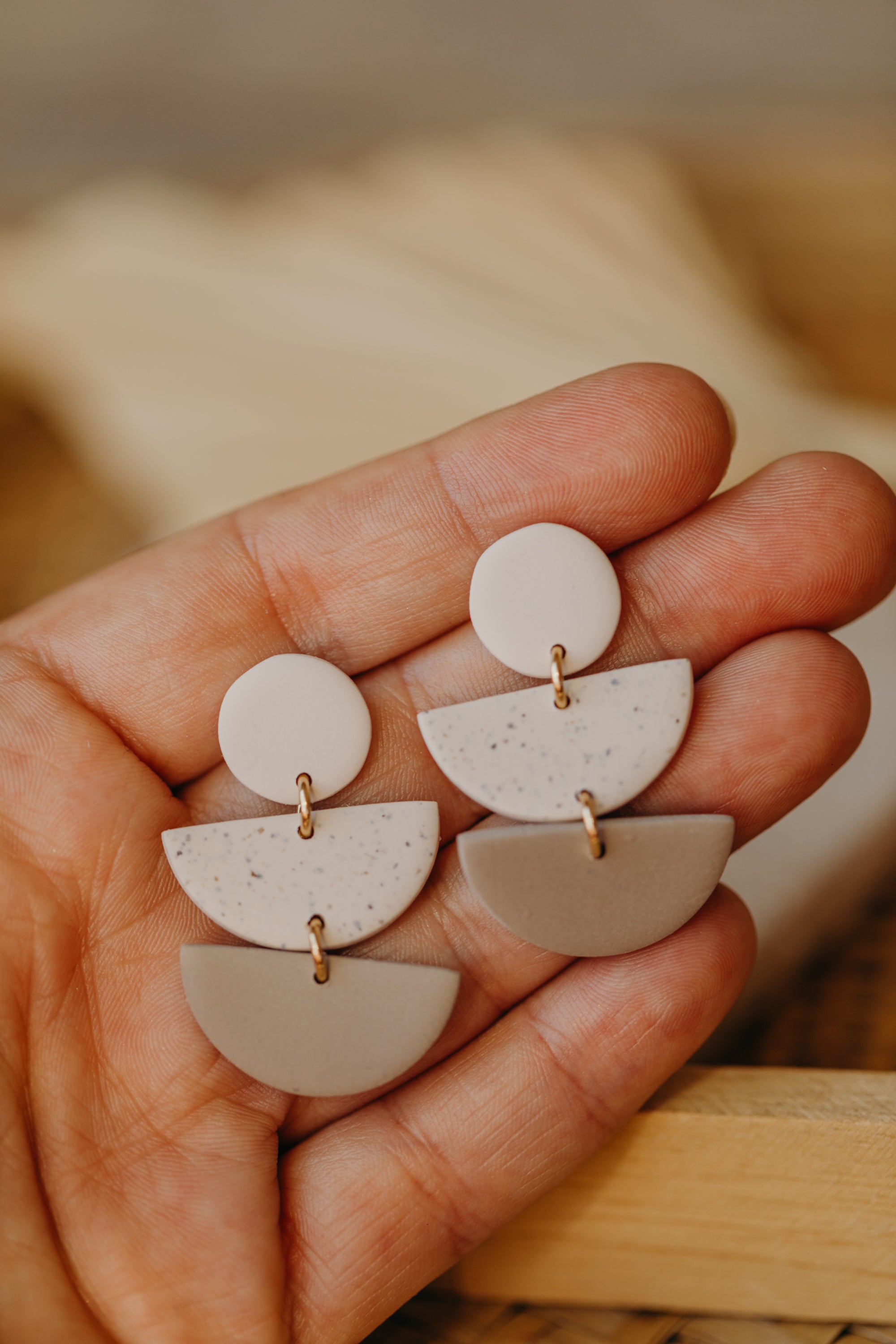 FRANCESCA - Polymer clay earrings in vanilla, lime and pebble