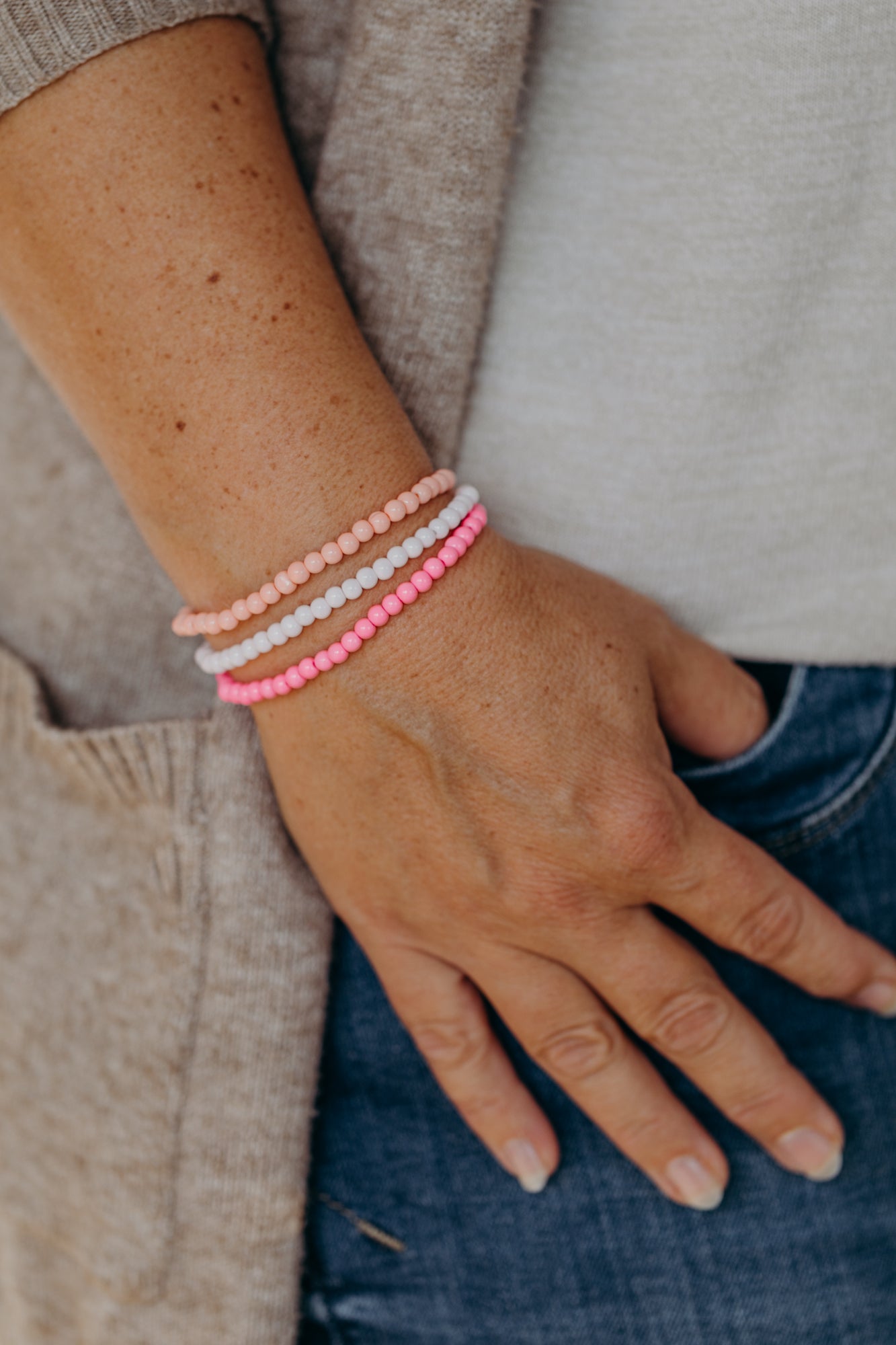 pinkes Glasperlenarmband (4mm)