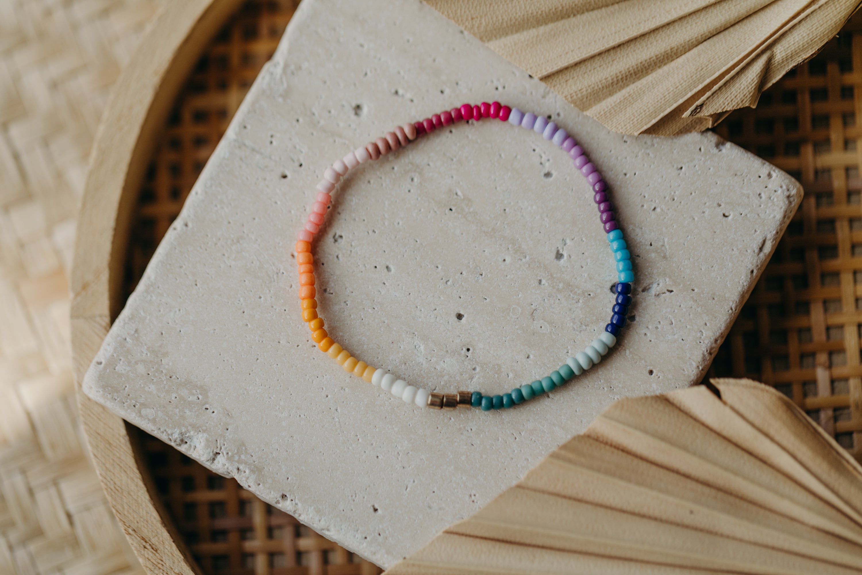 MOREA - buntes Glasperlenarmband 001