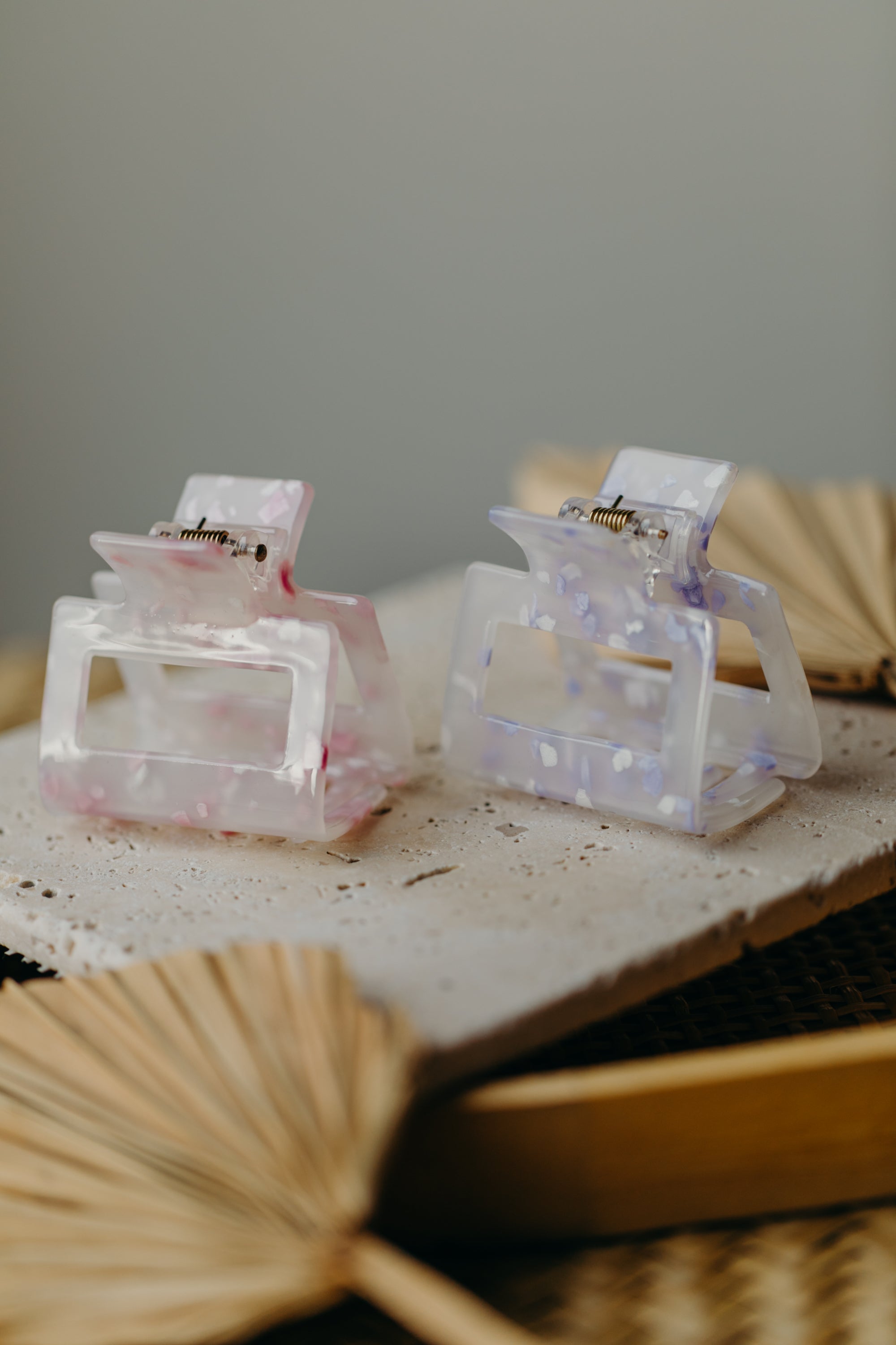 rectangular hair clip white-purple