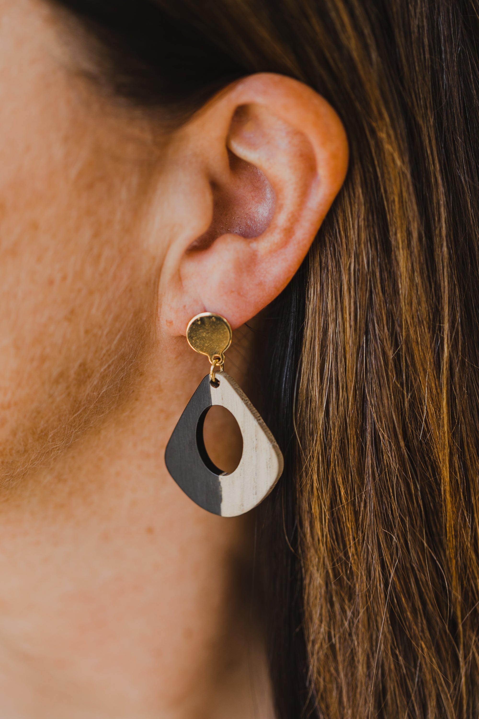 round white wooden earrings