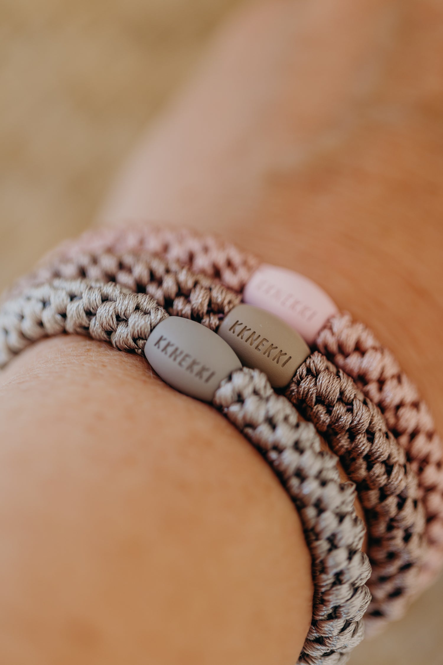 KKNEKKI Hair Tie Dove