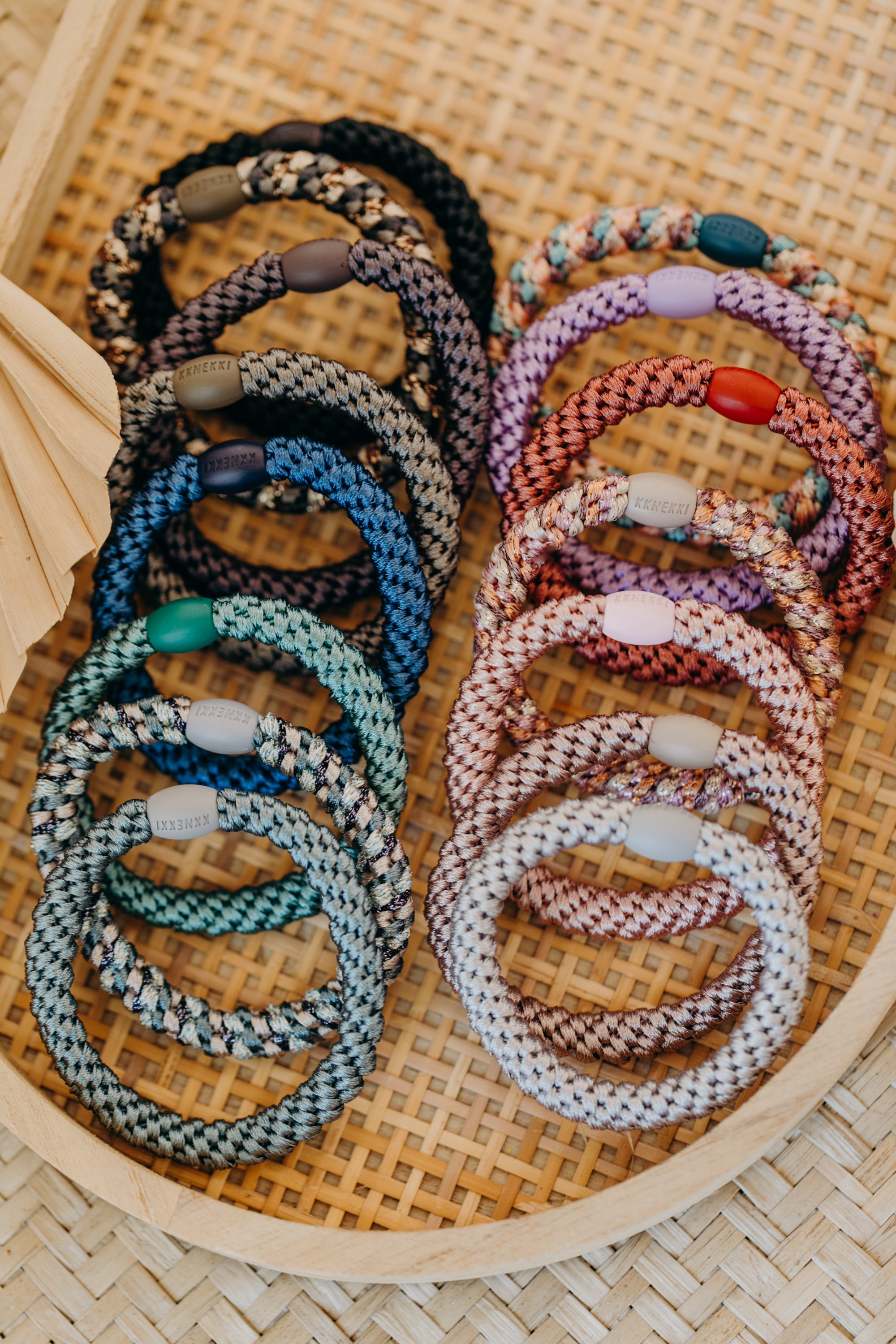 KKNEKKI Hair Tie Black