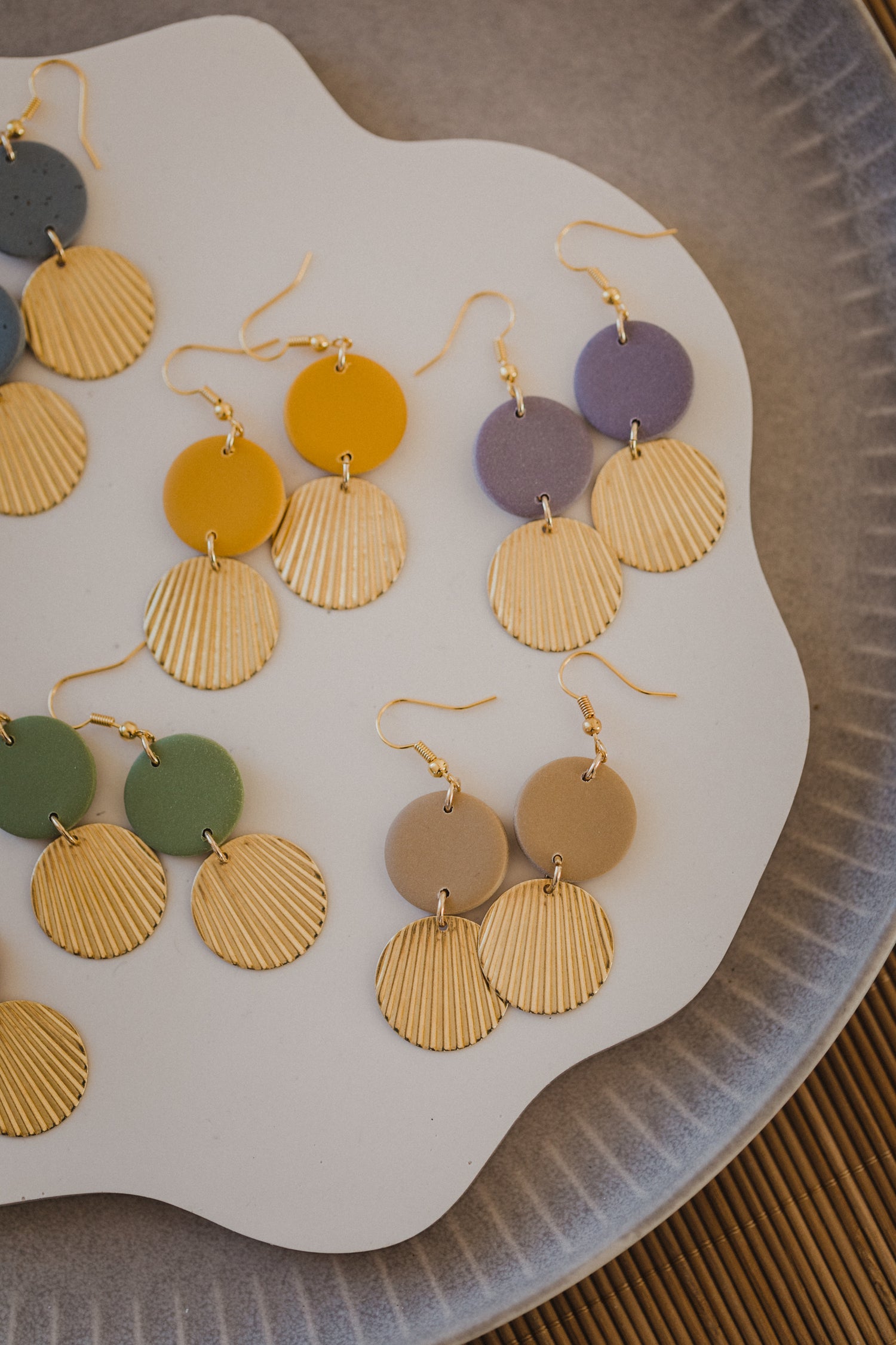 MARJA - small drop earrings gold