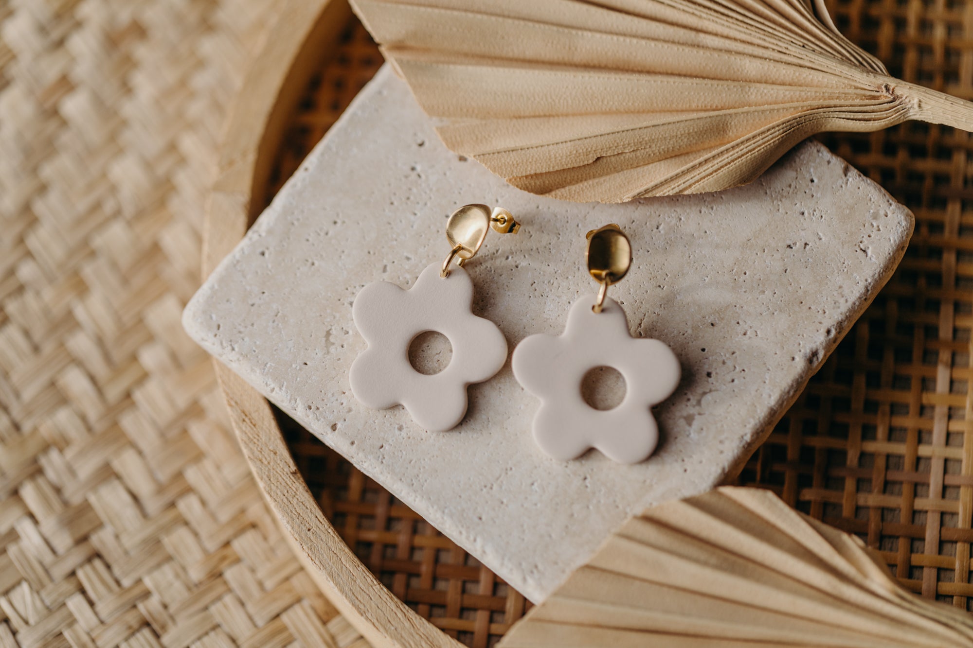 ZADI - Blumen Ohrringe in vanille