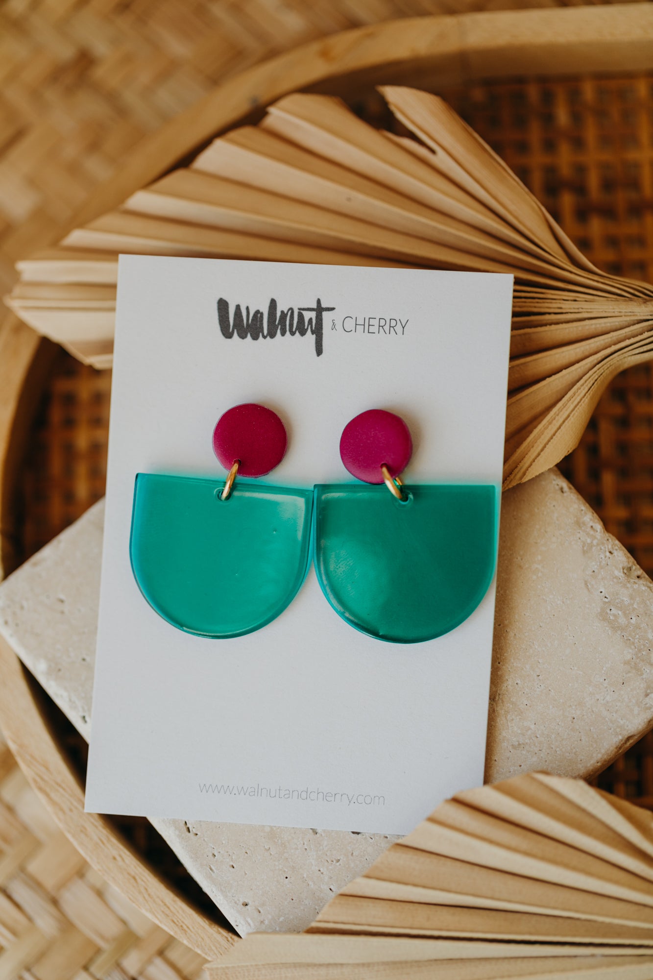 MELA – Statement Earrings in Fuchsia & Dark Green