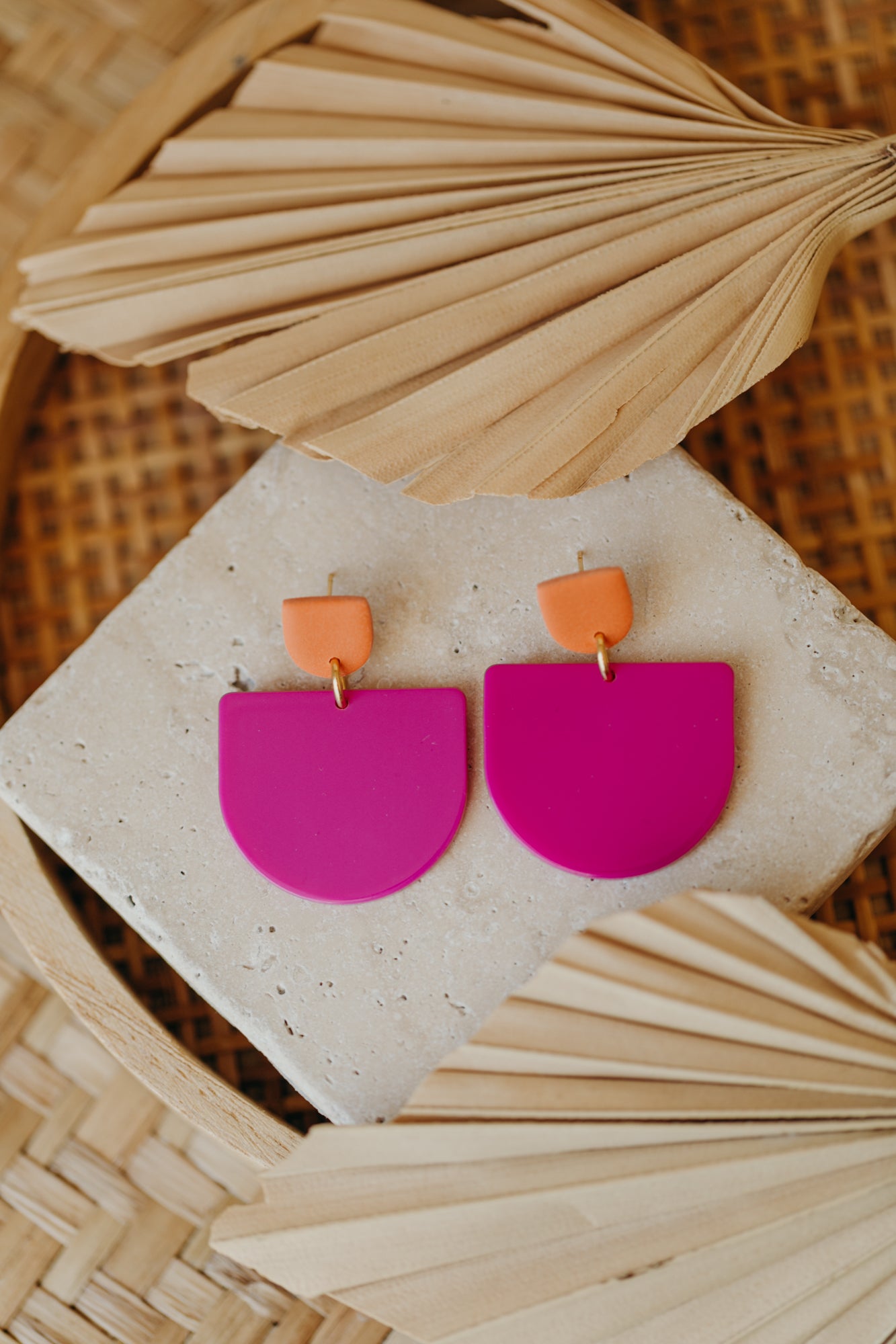MELA - Statement Earrings in Orange & Pink