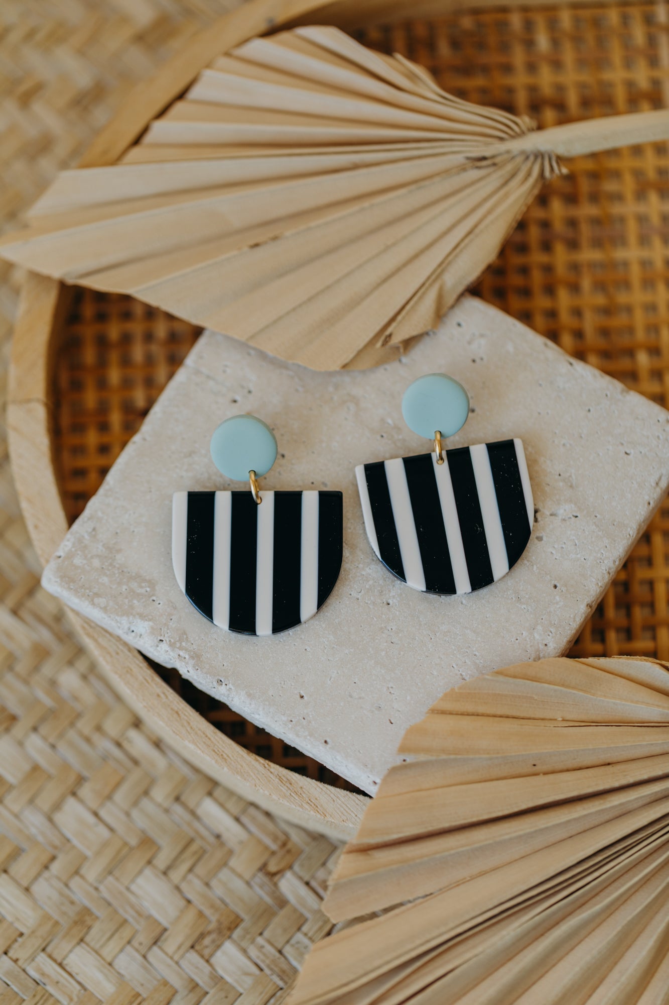 MELA - Sage Green & Black-and-White Statement Earrings