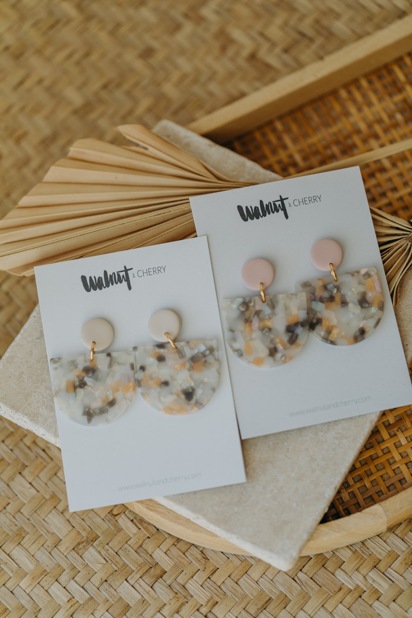 MELA - Statement Earrings in vanilla, beige & grey