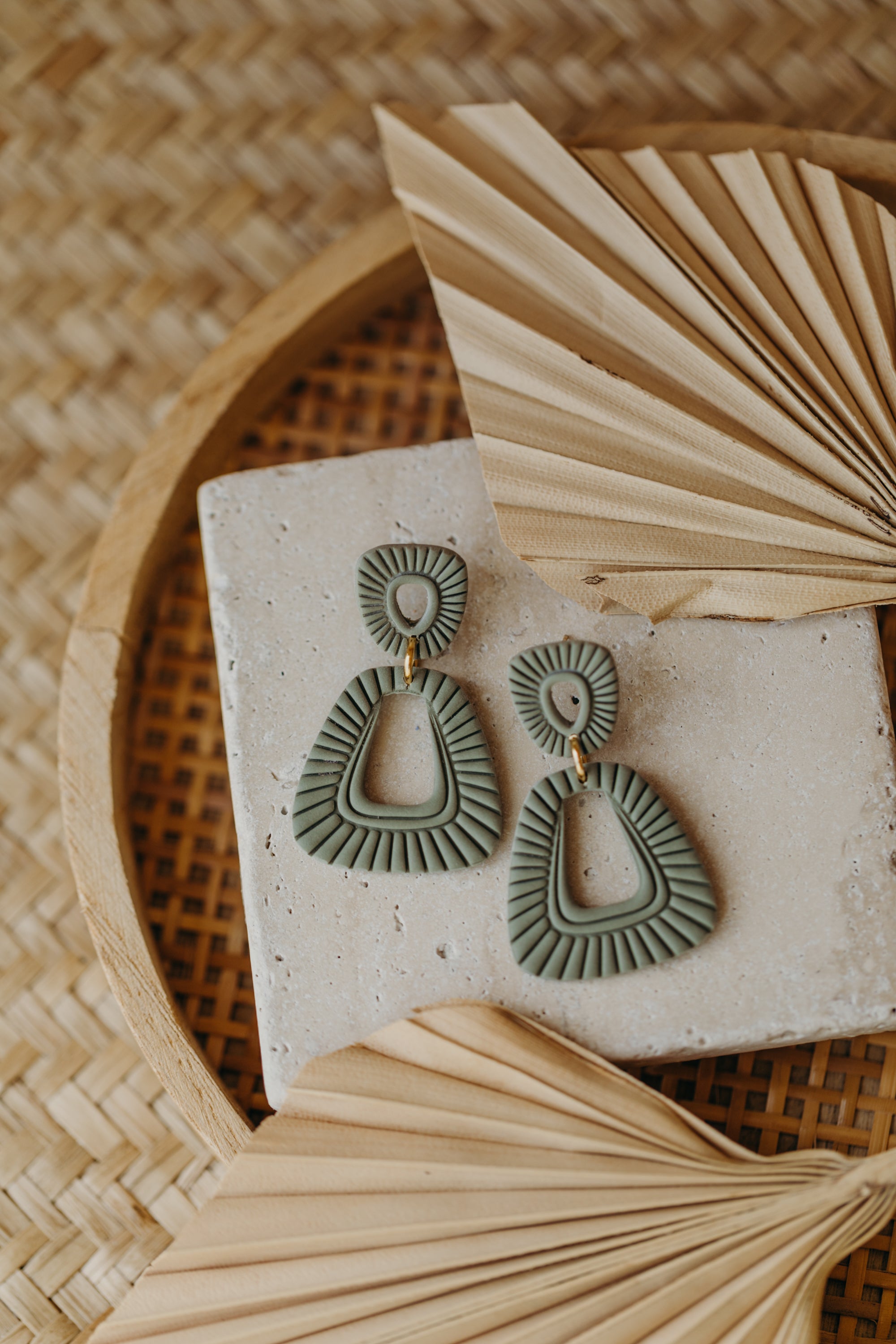 Francesca - Polymer clay earrings in orange, light purple and red