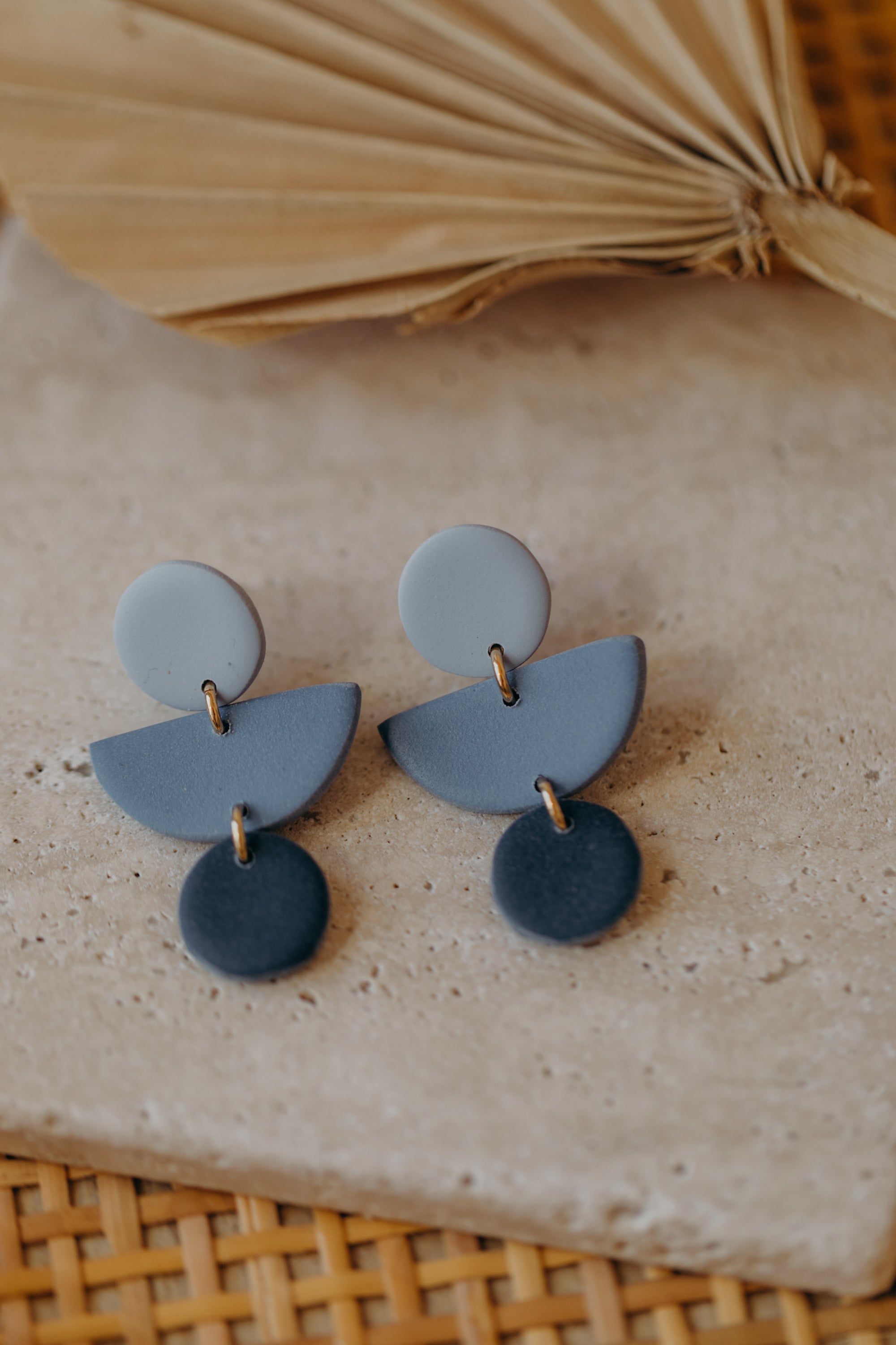MAILIN - Polymer clay earrings in various shades of blue