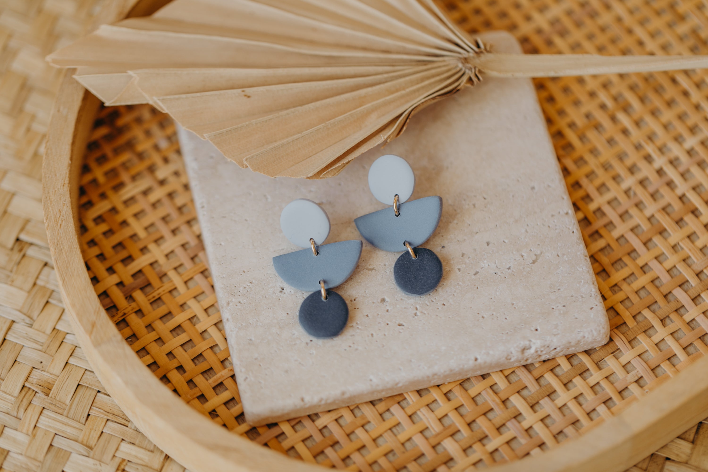 MAILIN - Polymer clay earrings in various shades of blue