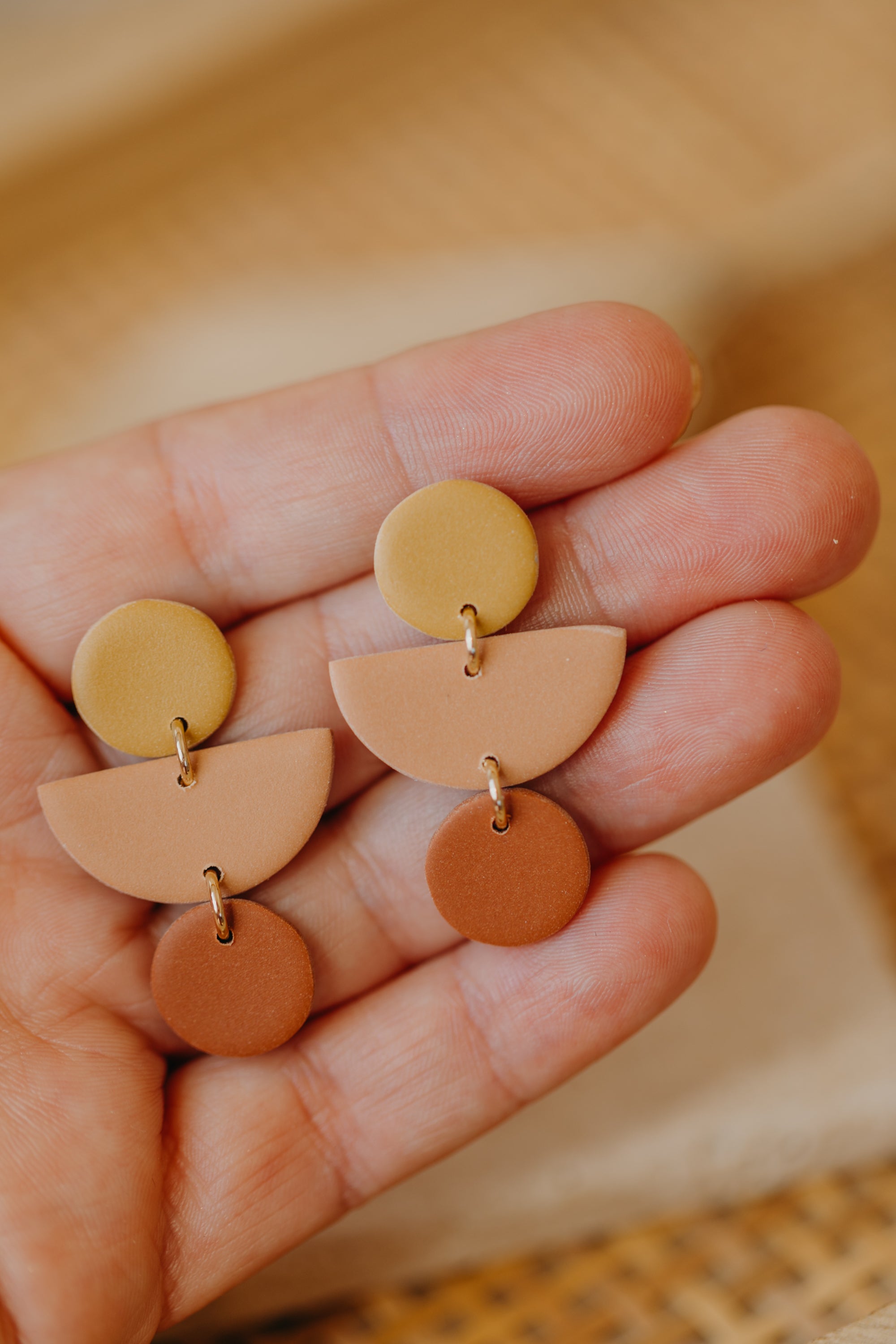 MAILIN - Polymer clay earrings in soft mustard yellow, soft tangerine and cinnamon