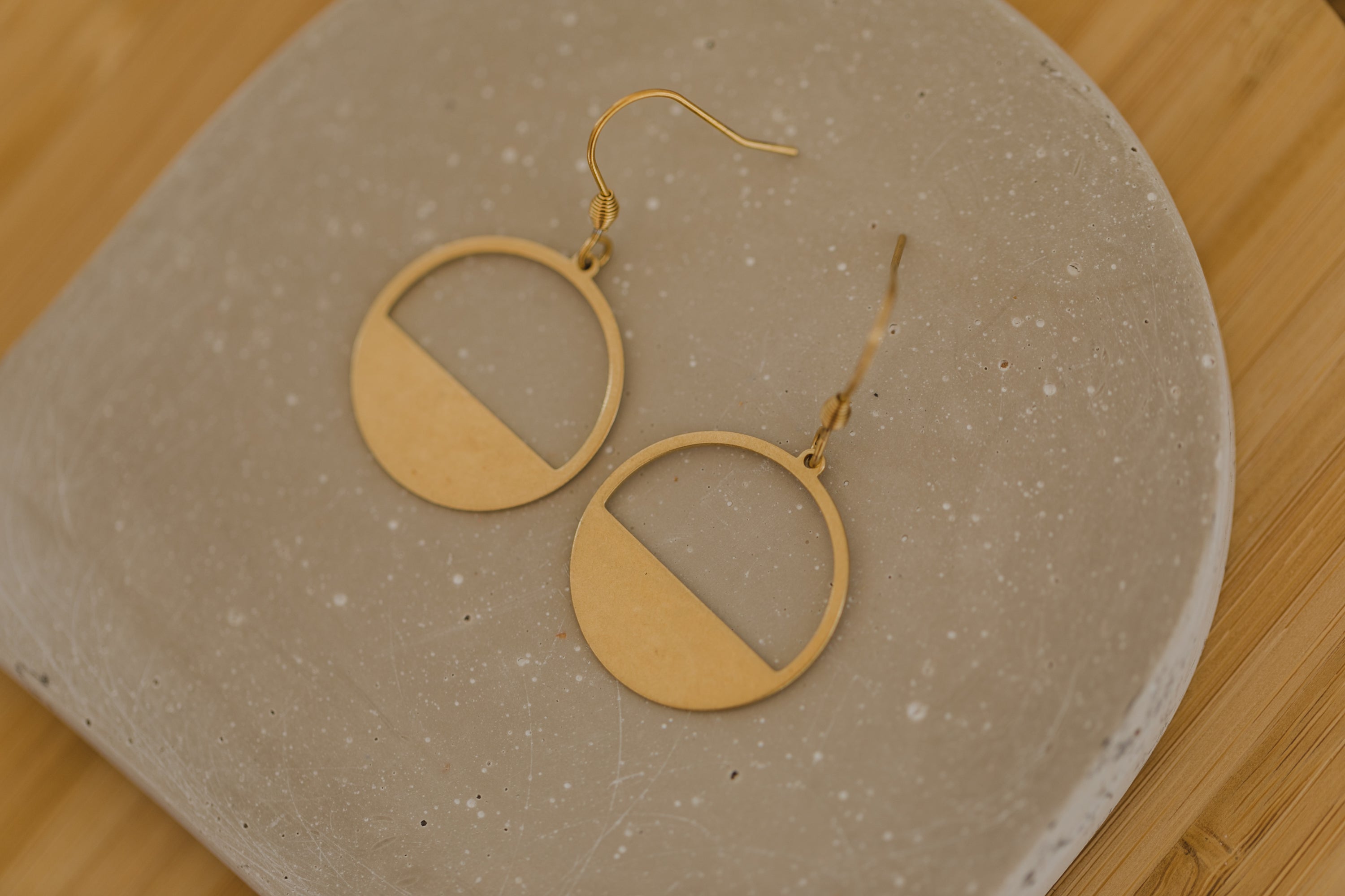 runde geometrische Messing Ohrringe