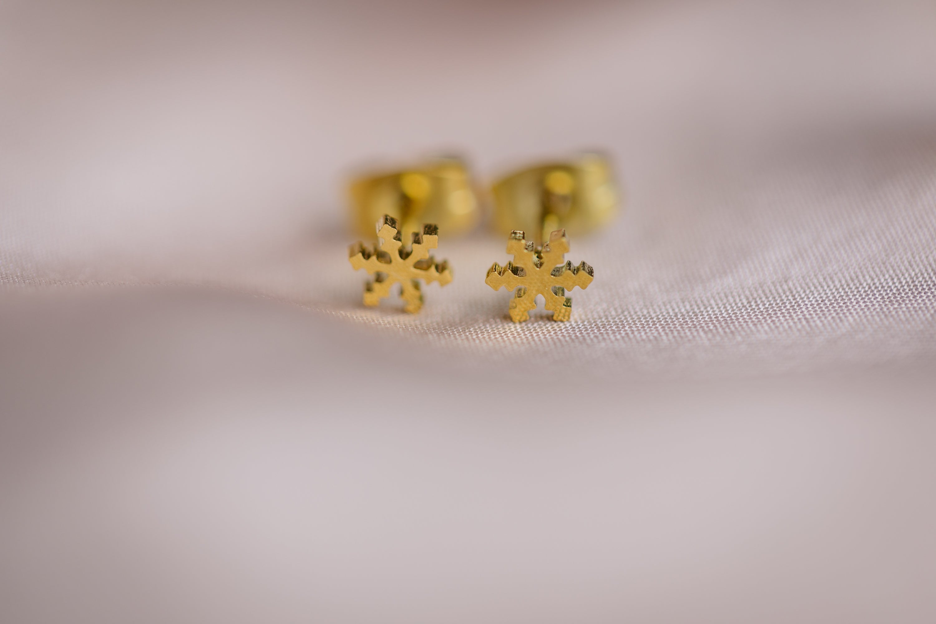 Mini Snowflake Stud Earrings