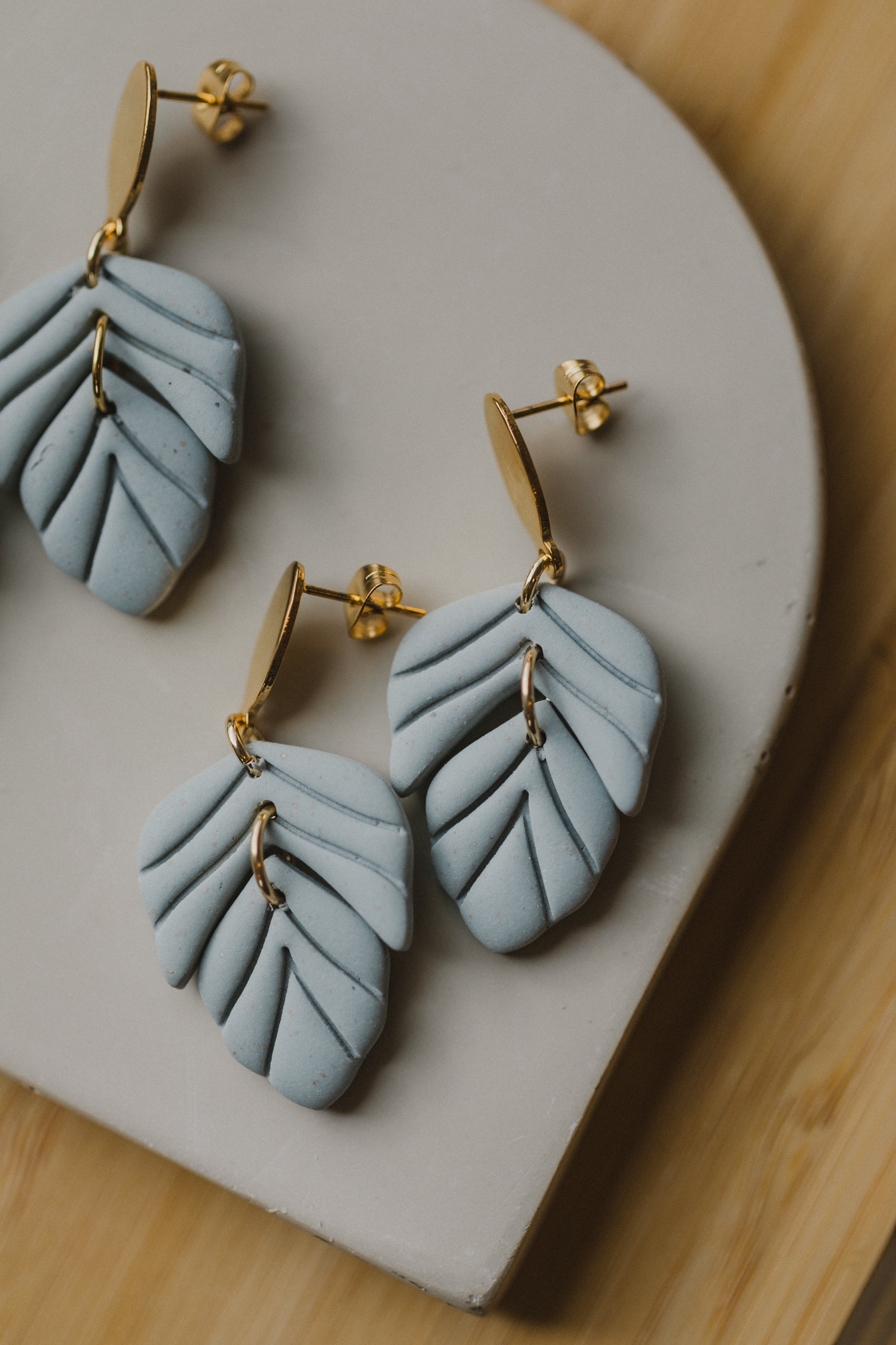 Blatt Ohrringe aus Polymer Ton