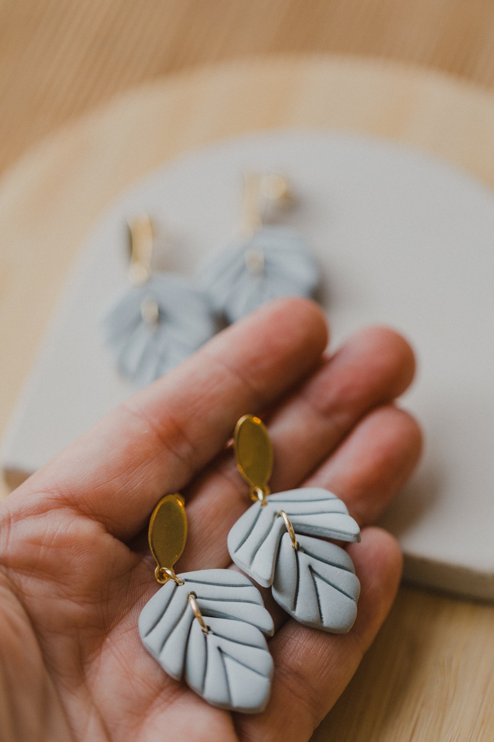 Blatt Ohrringe aus Polymer Ton